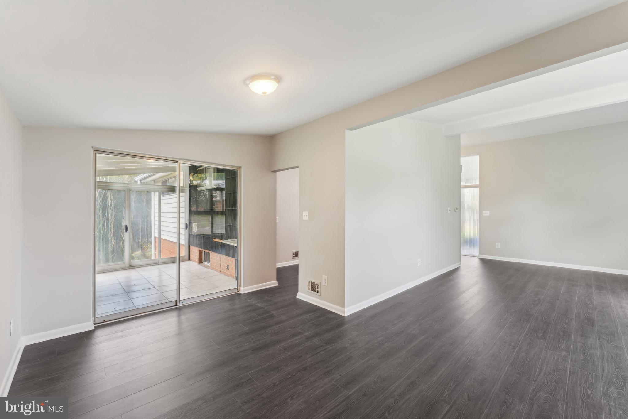 KEMP MILL ESTATES - Residential Lease