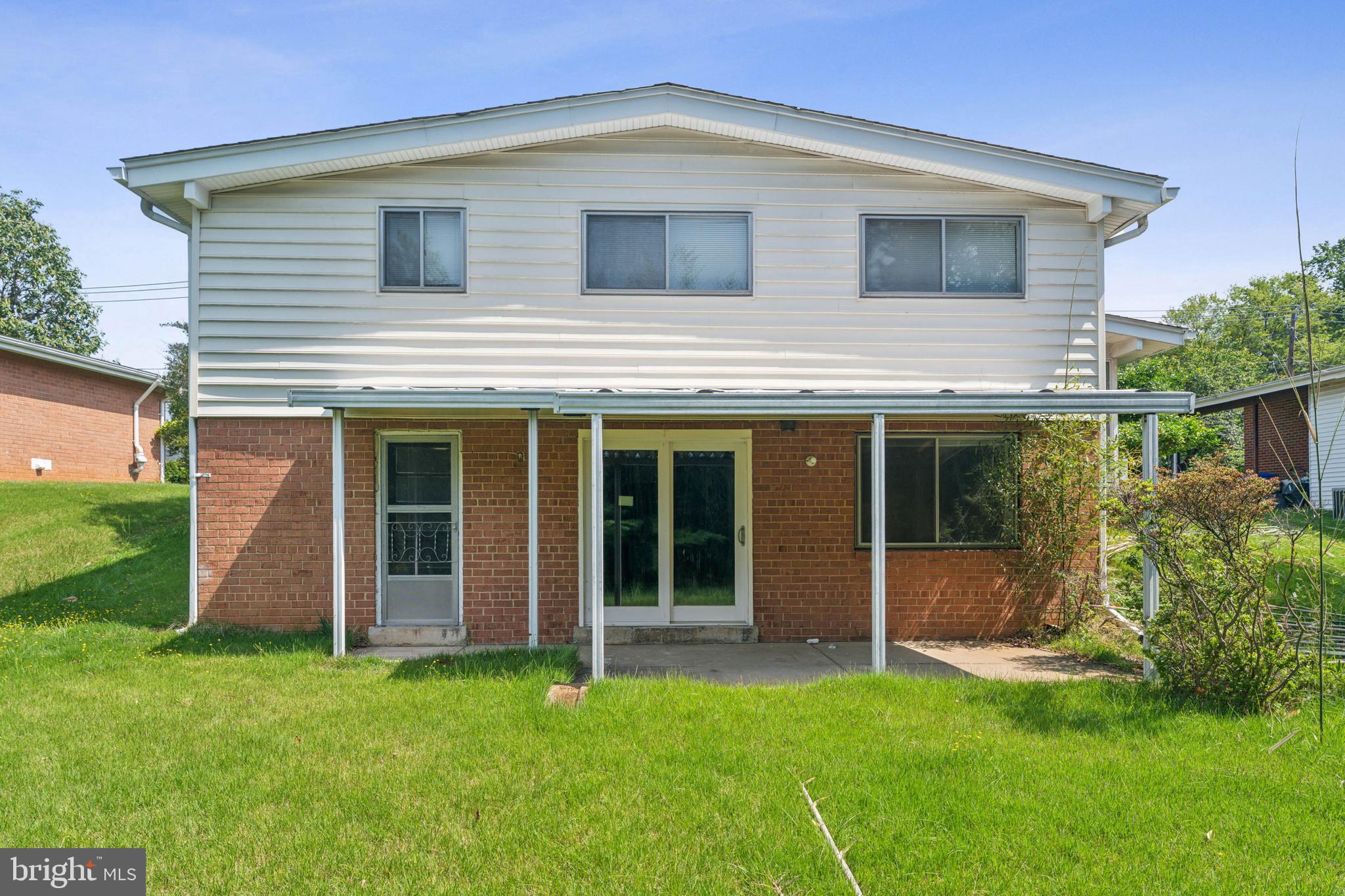 KEMP MILL ESTATES - Residential Lease