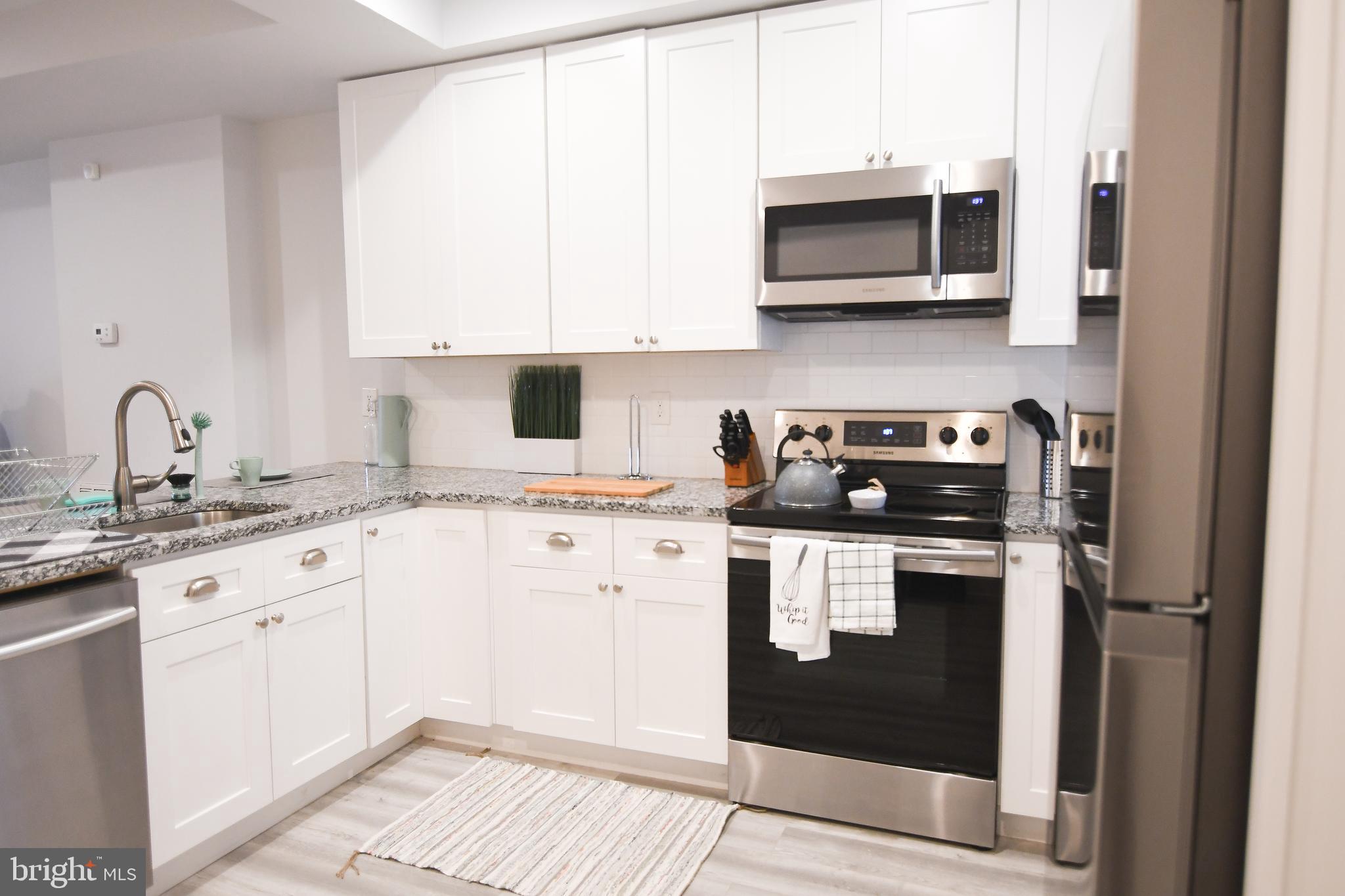 WASHINGTON VILLAGE - Residential