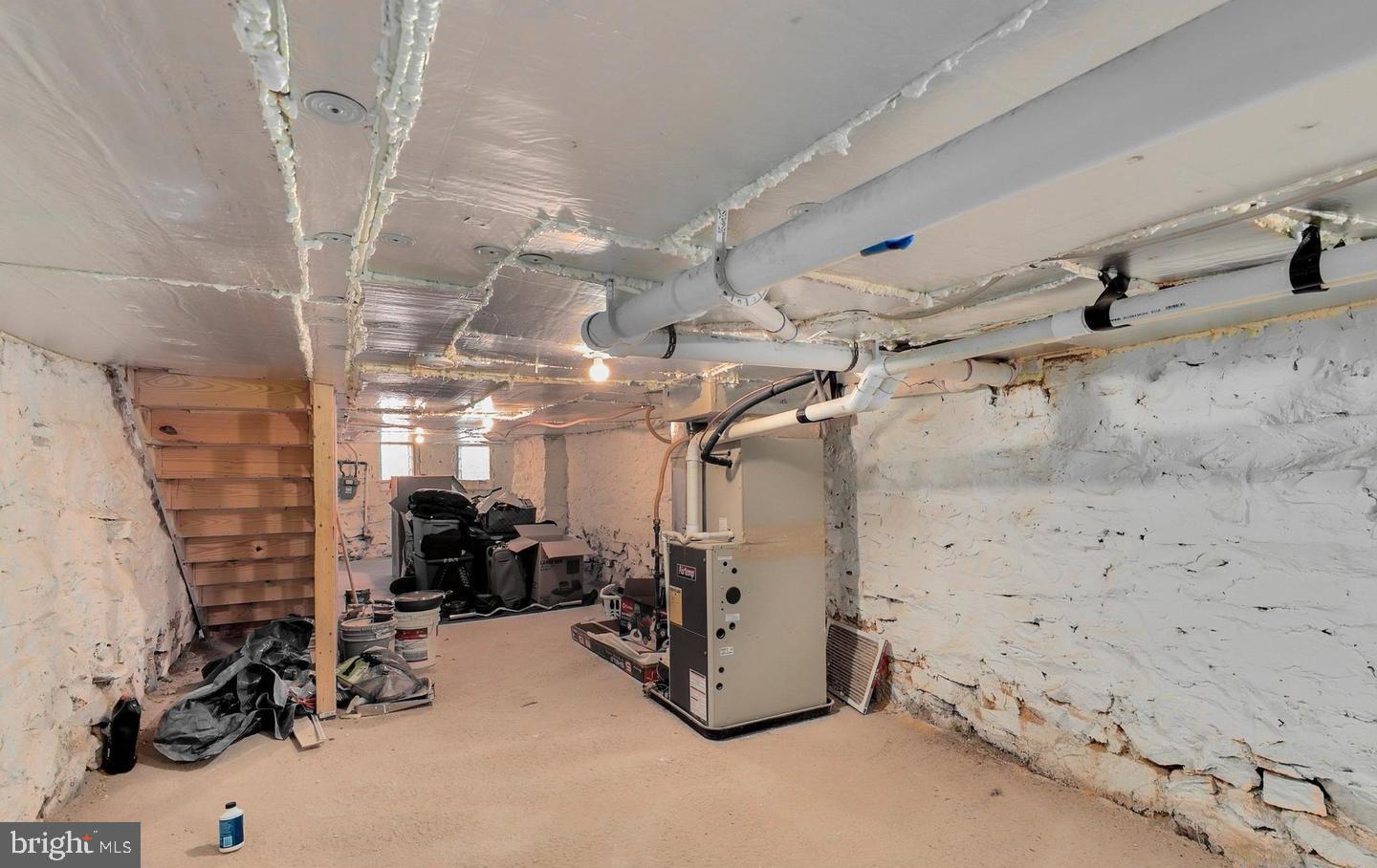 WASHINGTON VILLAGE - Residential