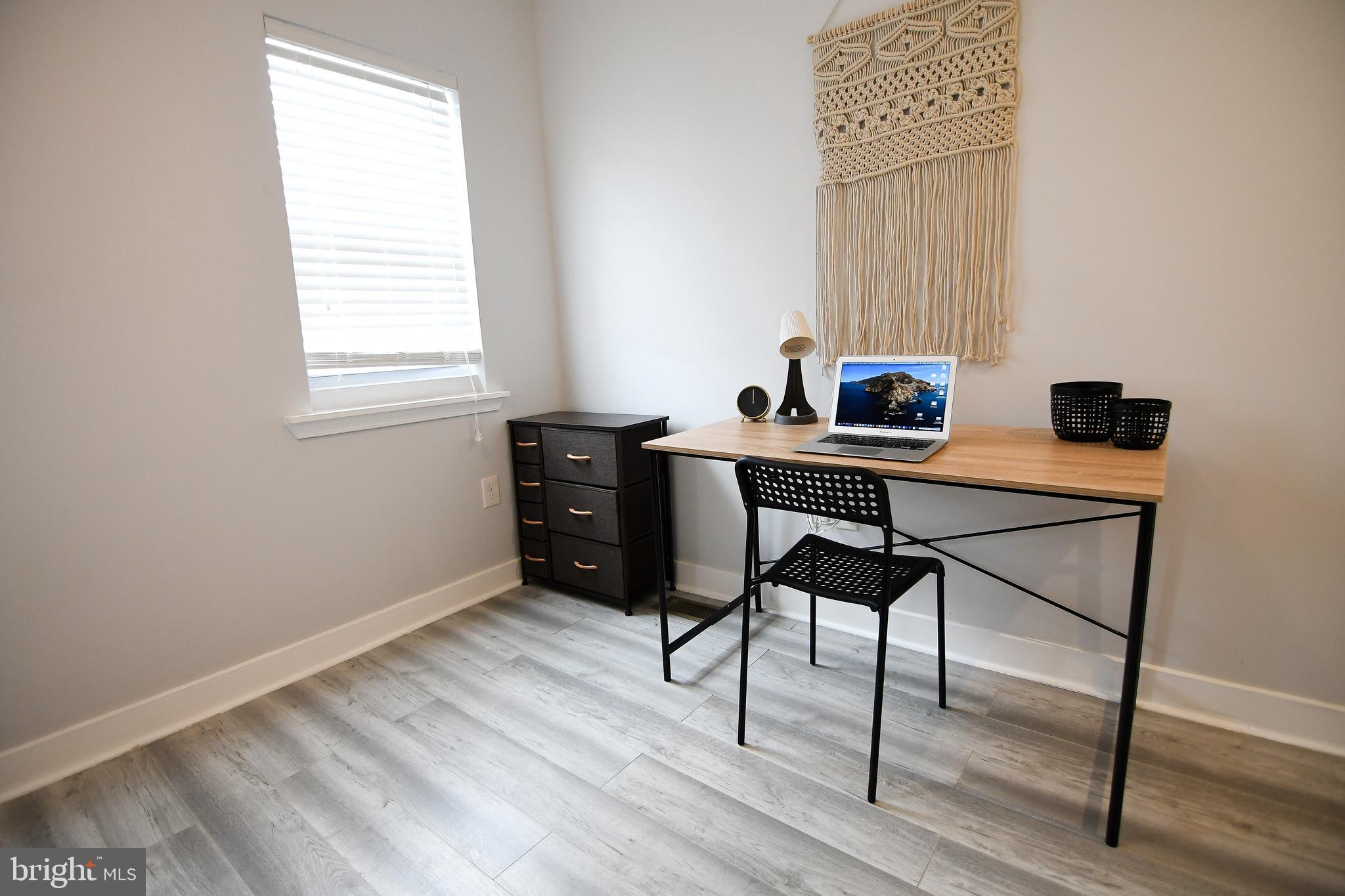 WASHINGTON VILLAGE - Residential