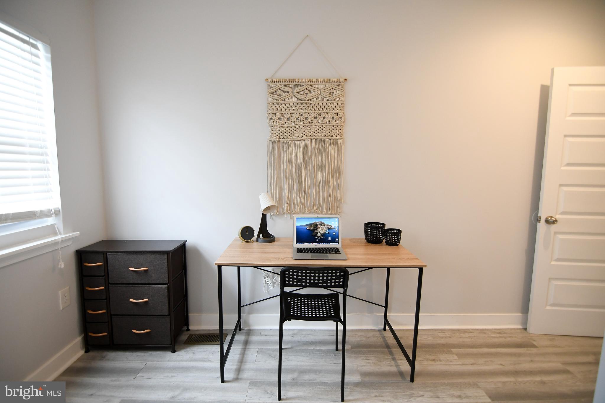 WASHINGTON VILLAGE - Residential