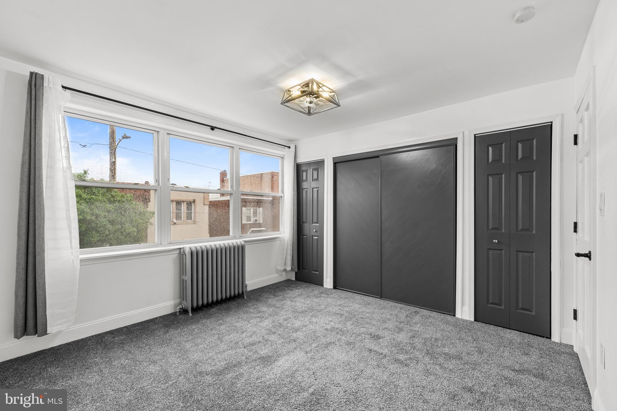 PORT RICHMOND - Residential