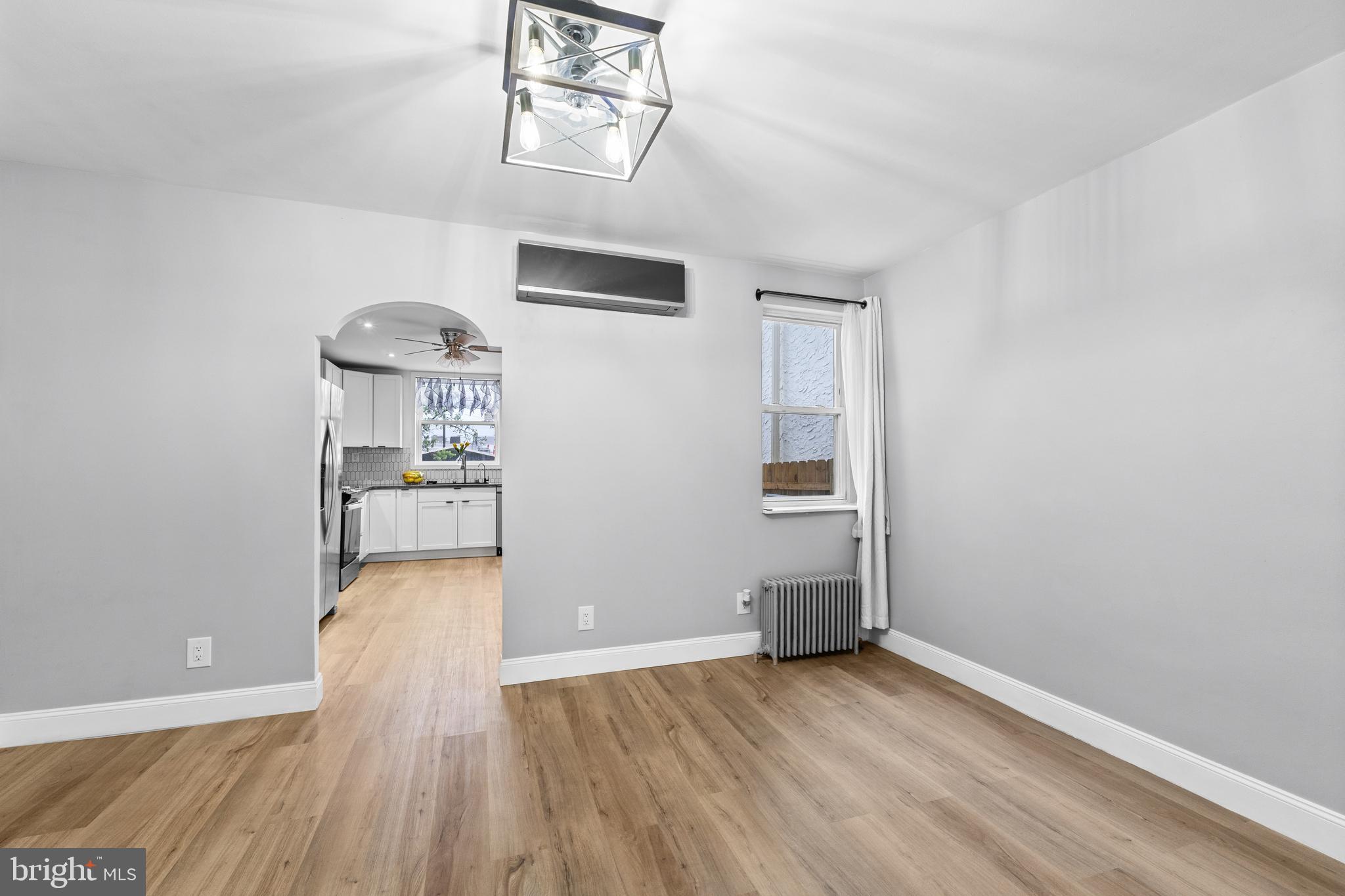 PORT RICHMOND - Residential