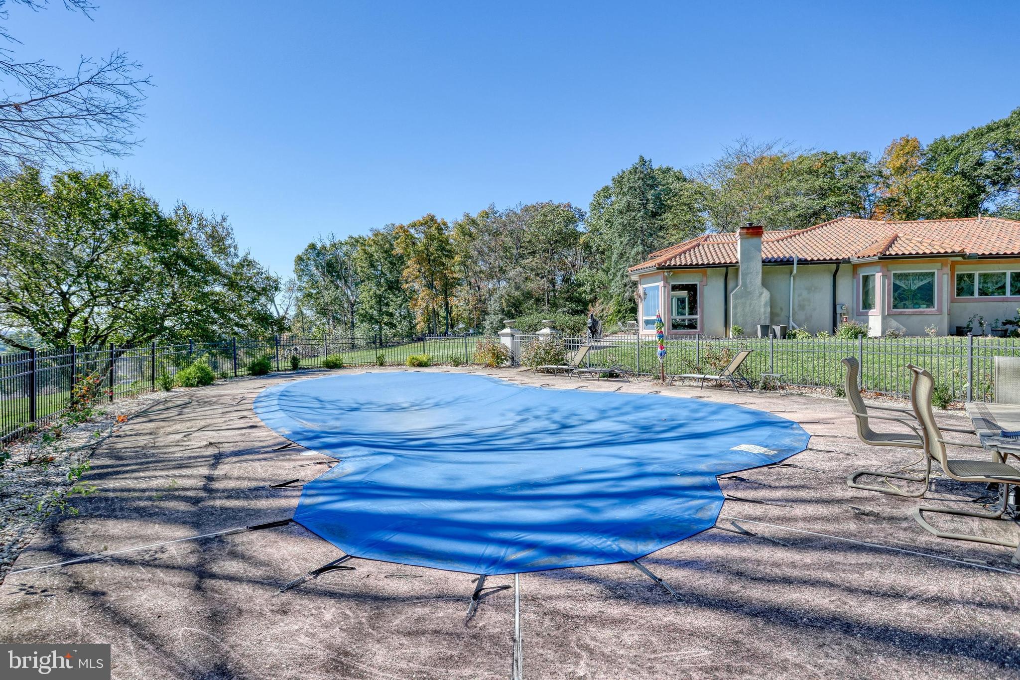 WINDSOR - Residential