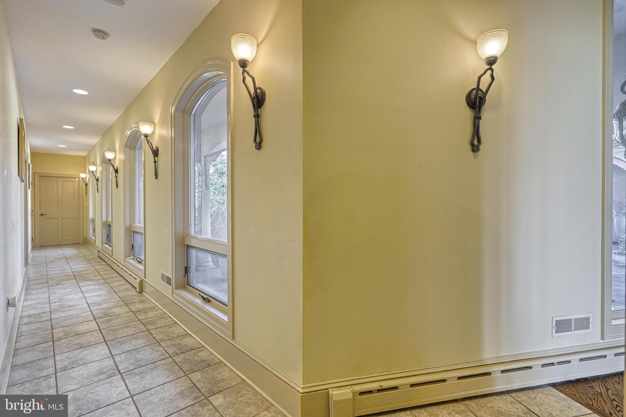 WINDSOR - Residential