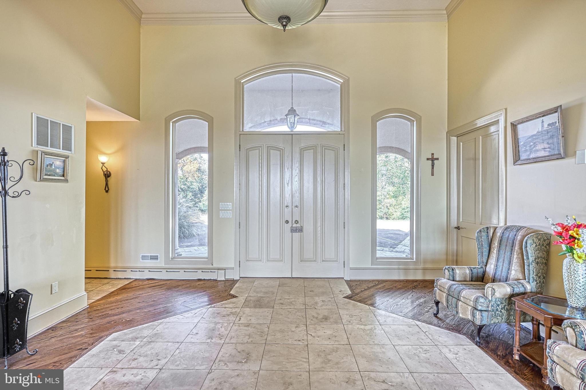 WINDSOR - Residential