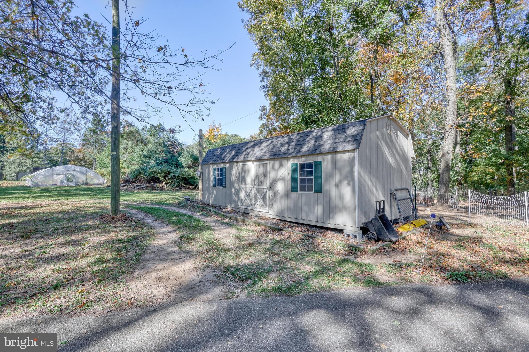 WINDSOR - Residential