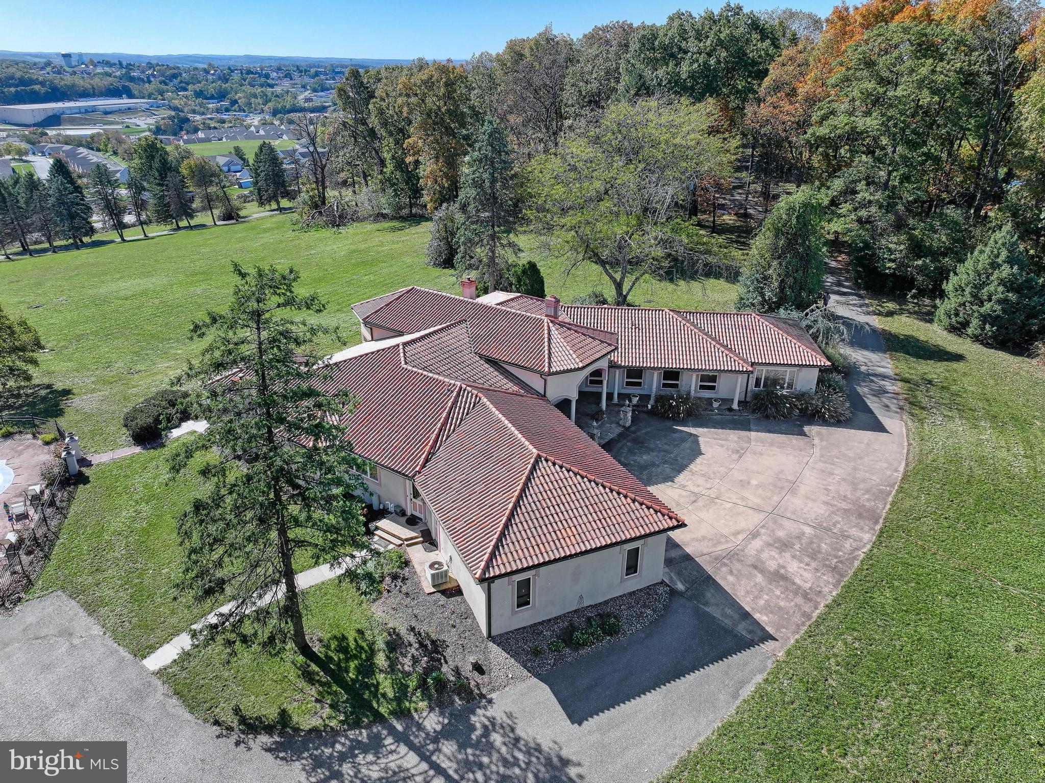 WINDSOR - Residential