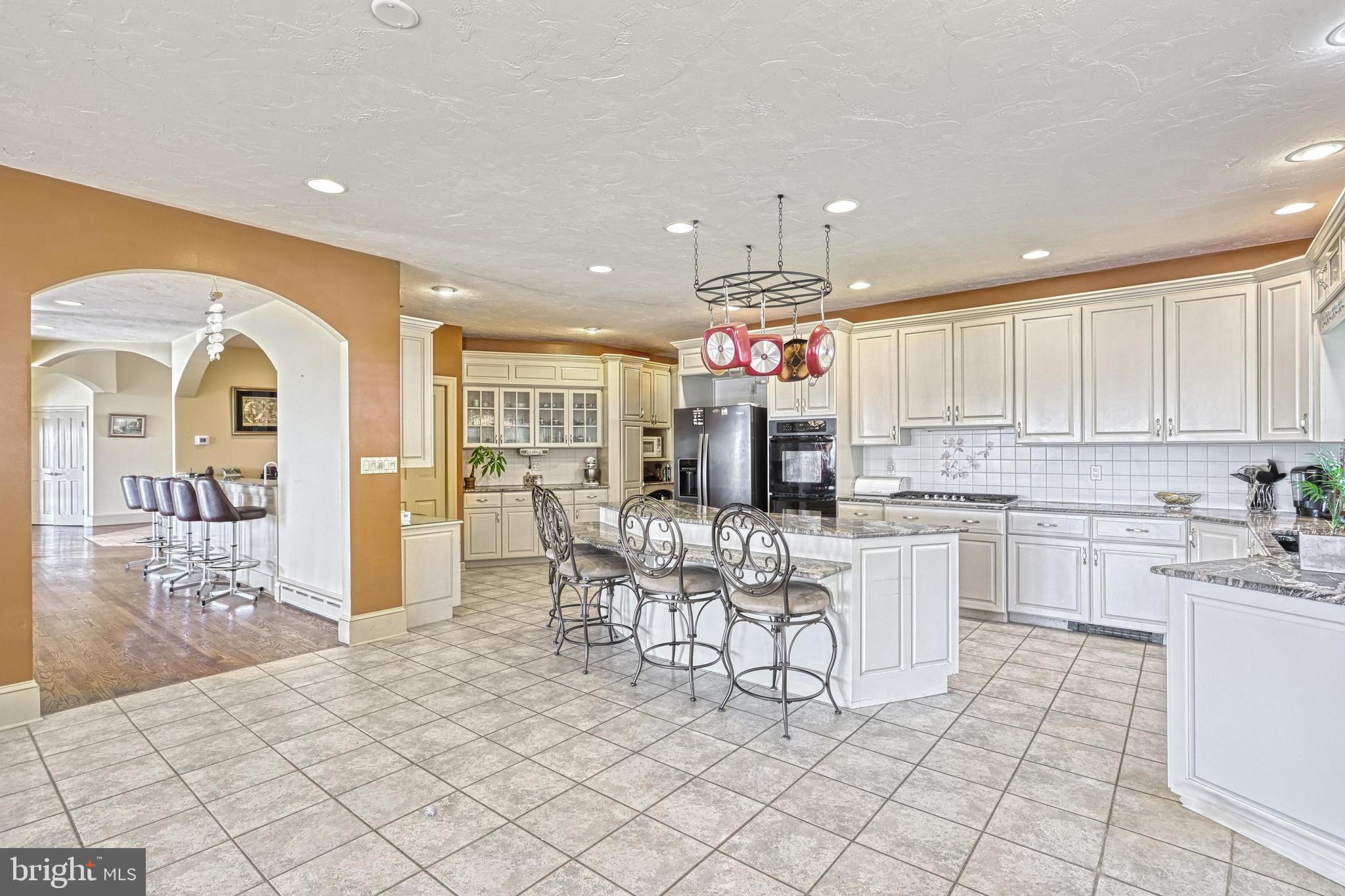 WINDSOR - Residential