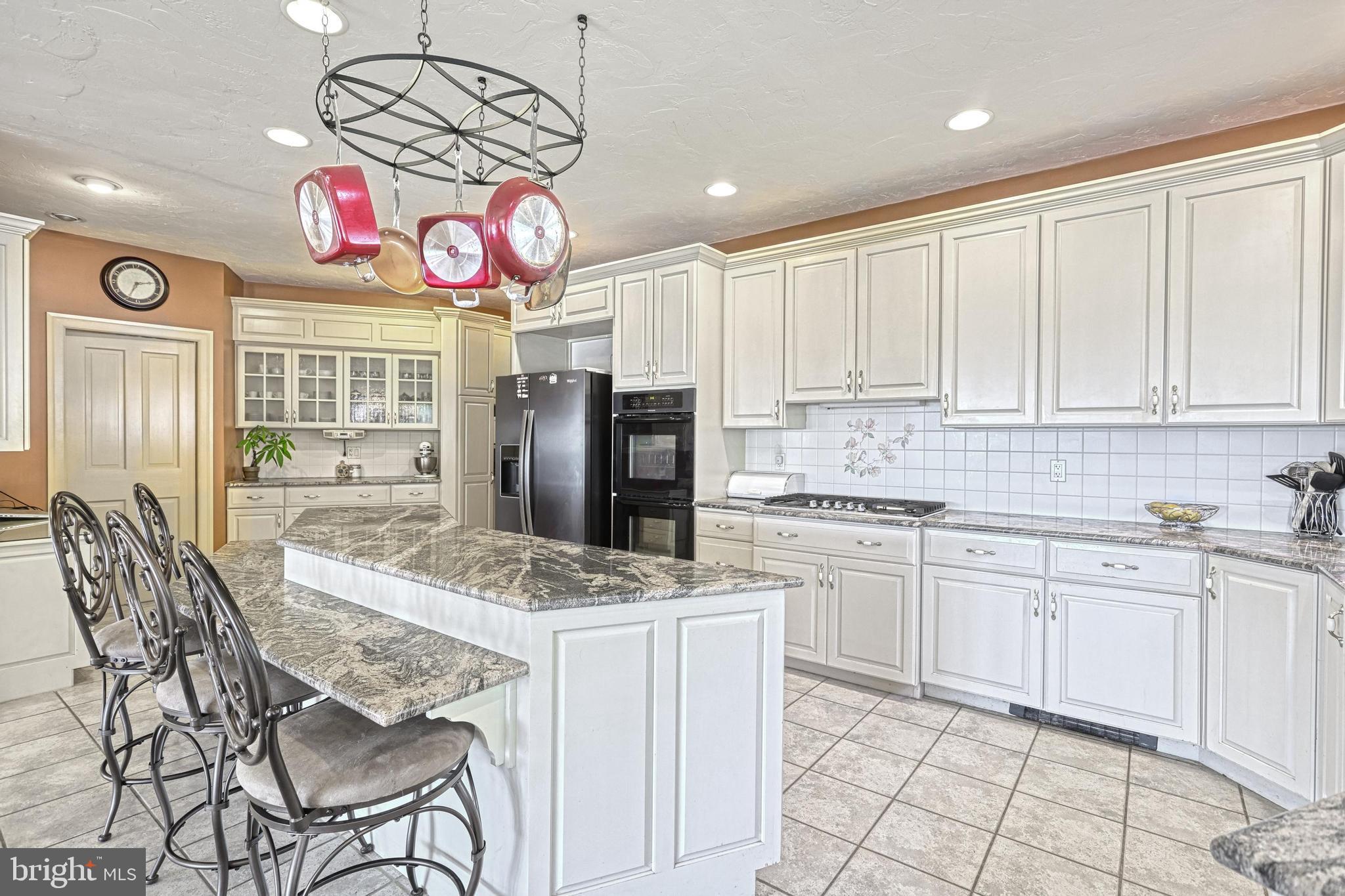 WINDSOR - Residential