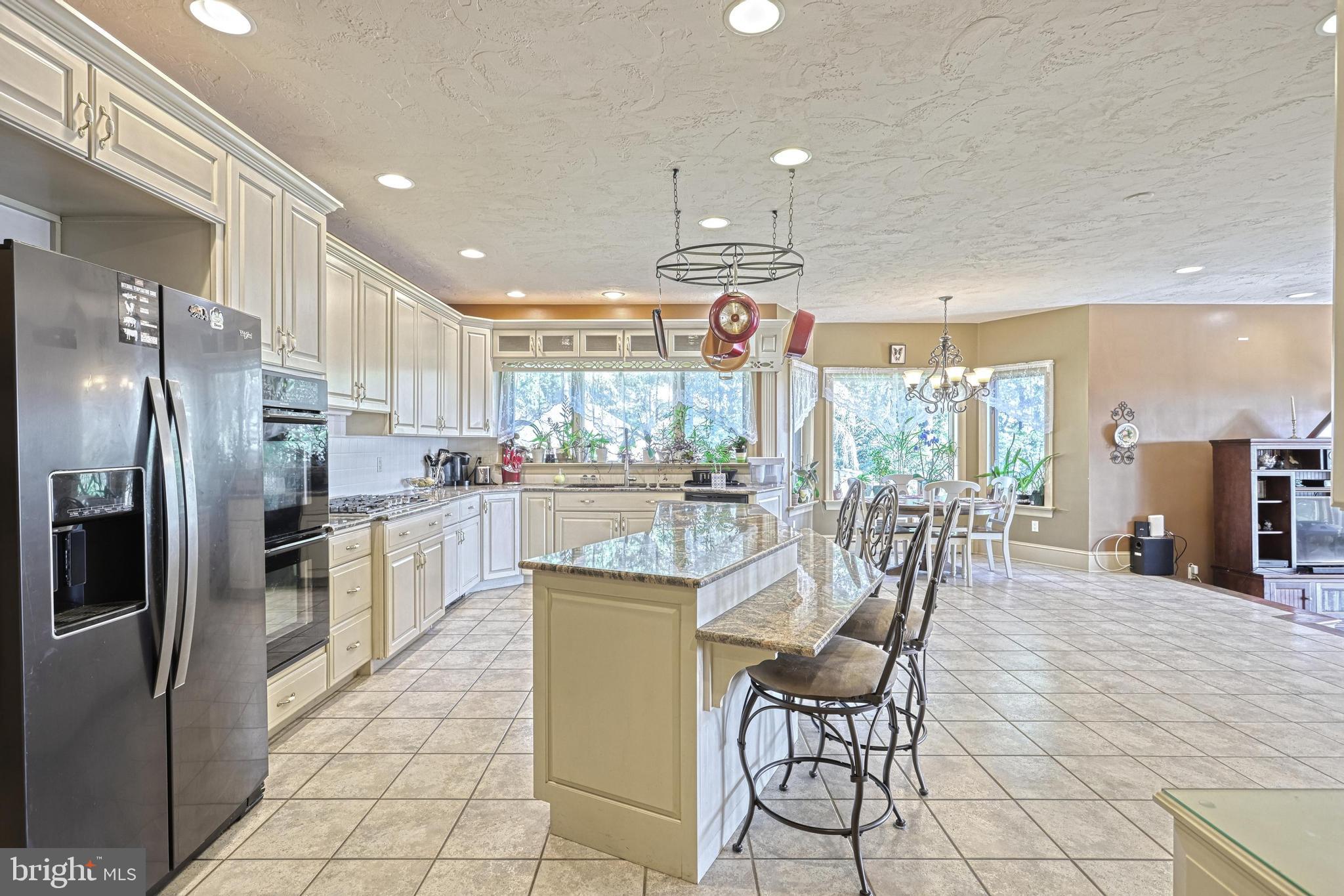 WINDSOR - Residential