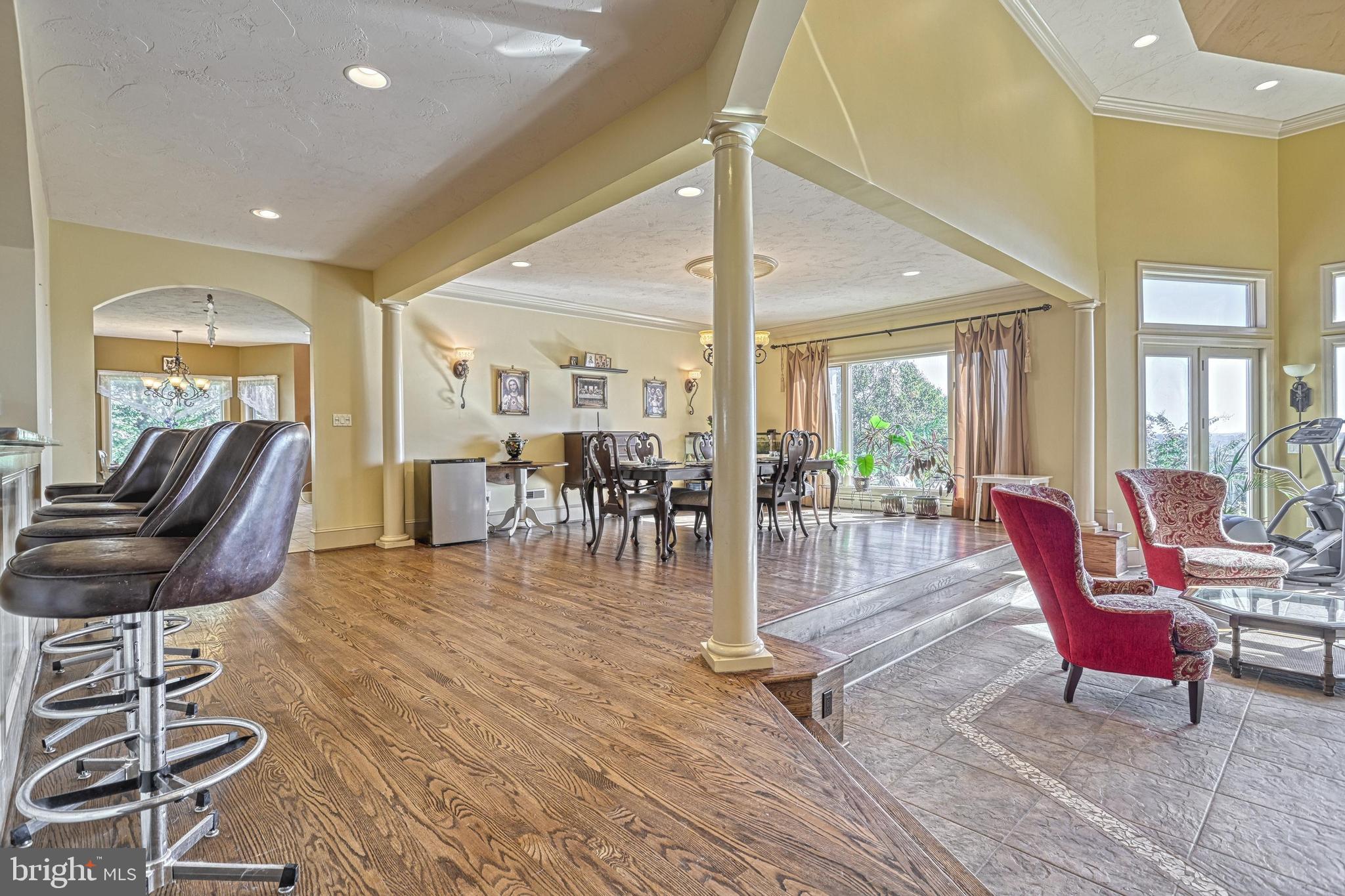 WINDSOR - Residential