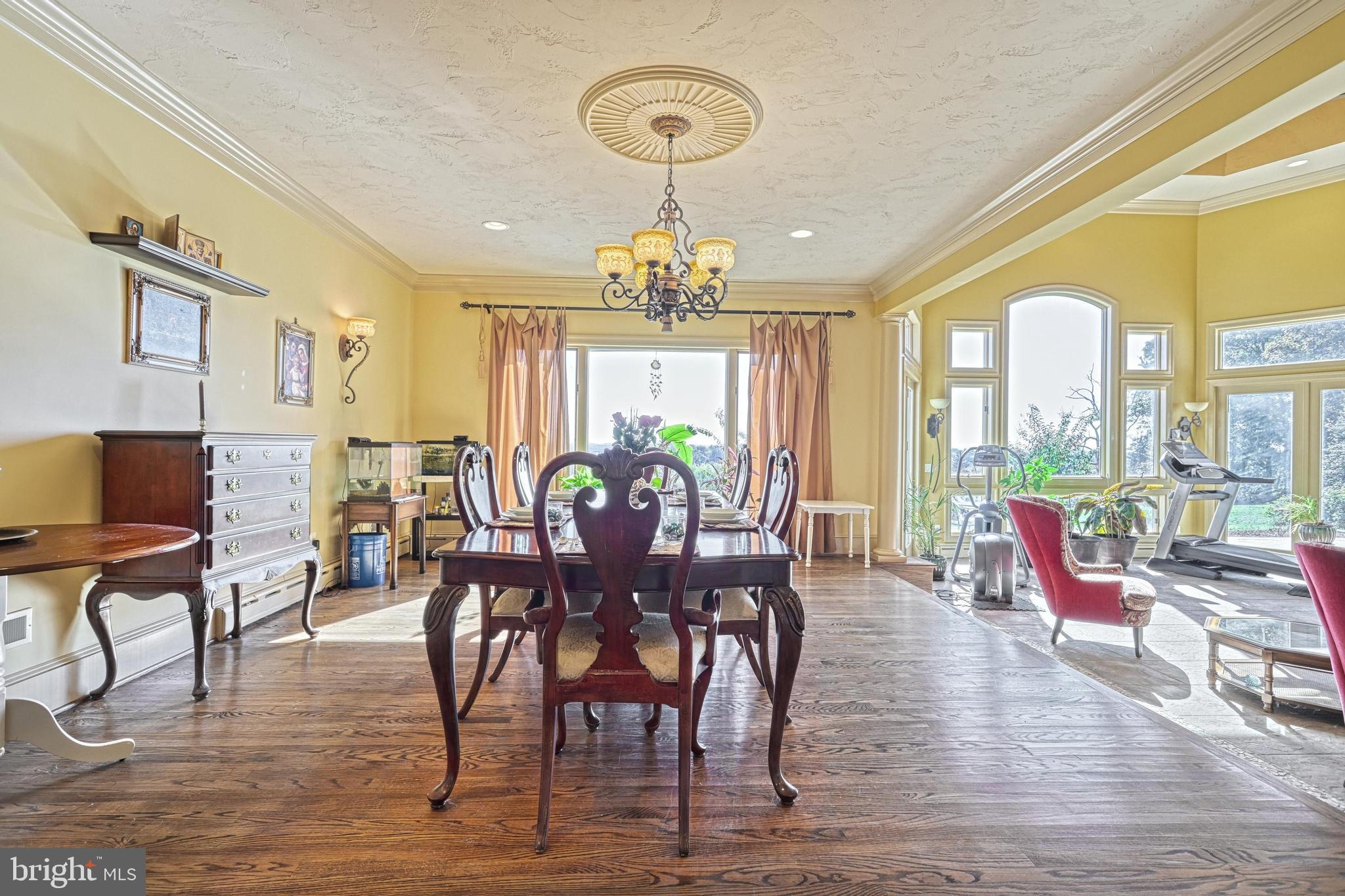 WINDSOR - Residential