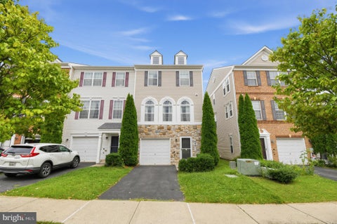 Townhouse For Rent - 23011 Heath Aster Way<br/> CLARKSBURG, MD 20871