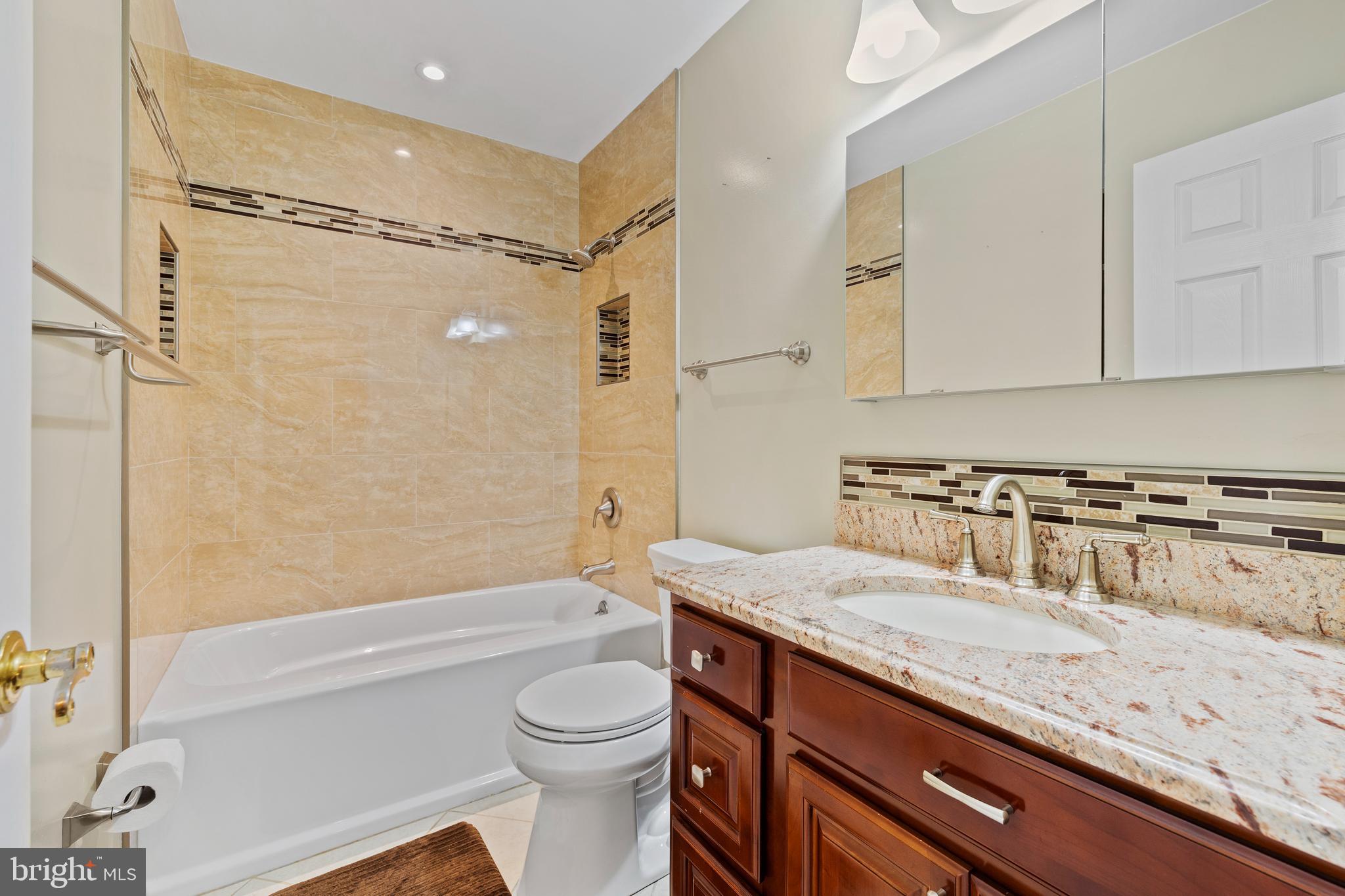 CUB HILL - Residential Lease