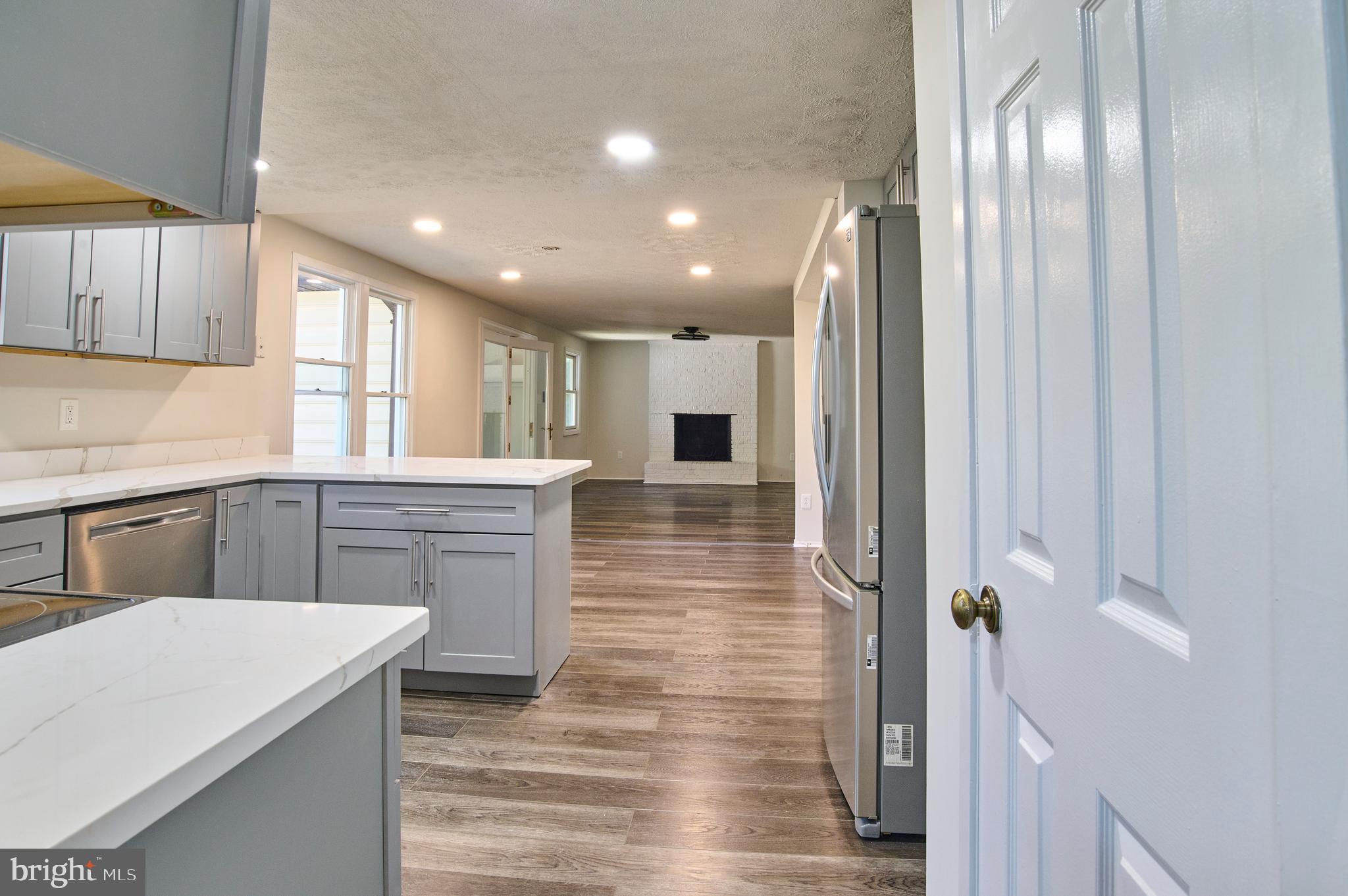 MONTEREY ESTATES - Residential