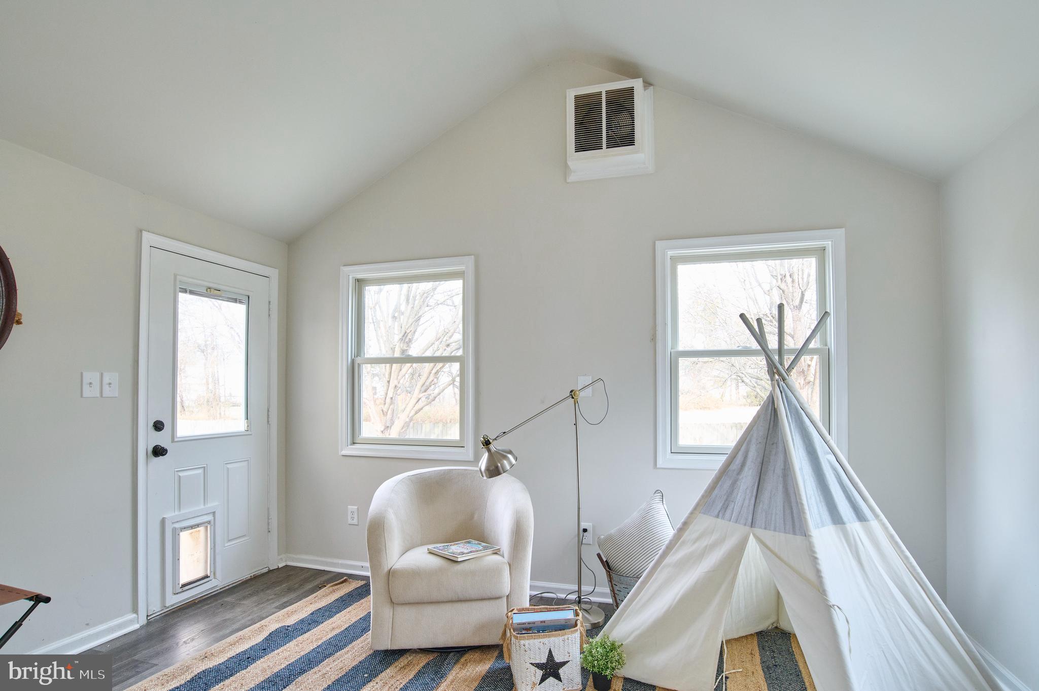 MONTEREY ESTATES - Residential