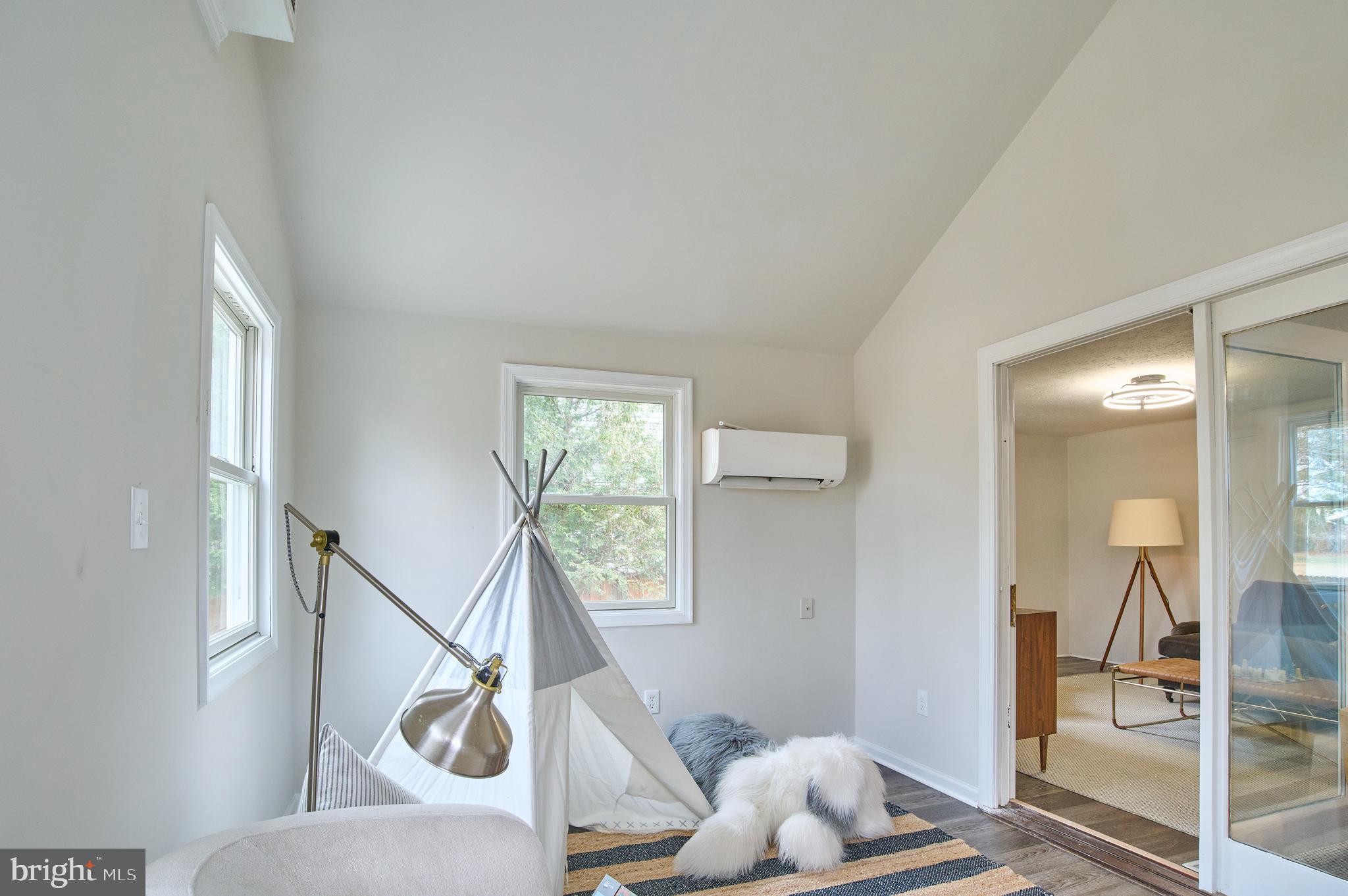 MONTEREY ESTATES - Residential