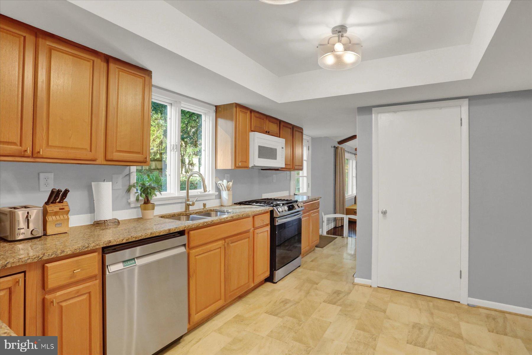 PINEBROOK - Residential