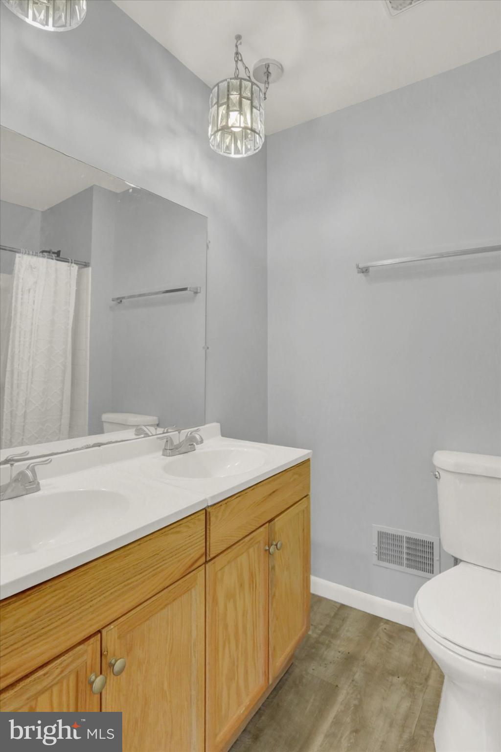 PINEBROOK - Residential