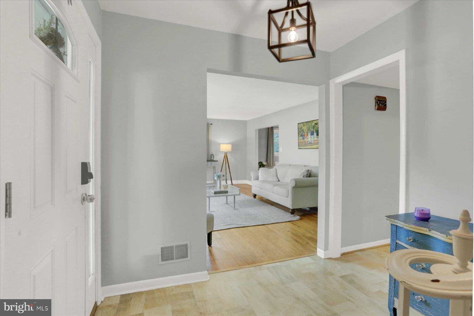 PINEBROOK - Residential