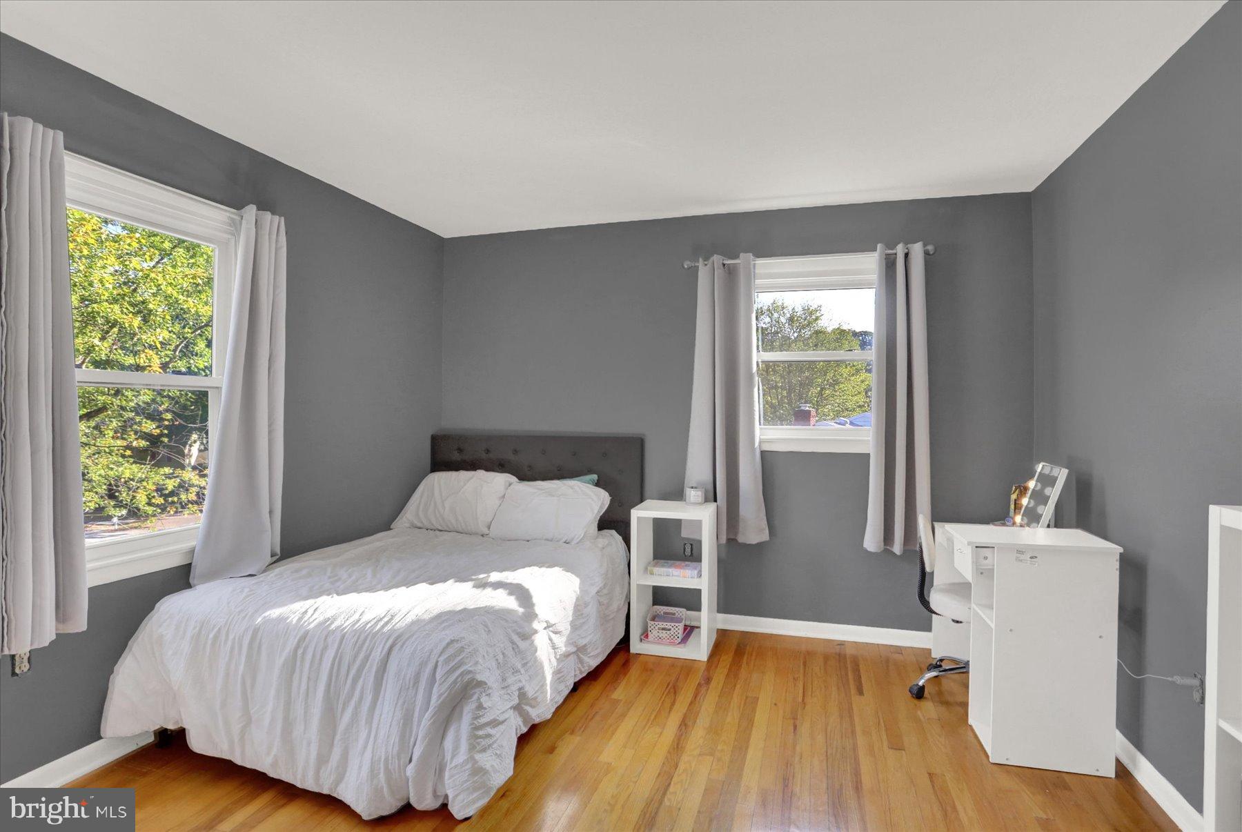 PINEBROOK - Residential