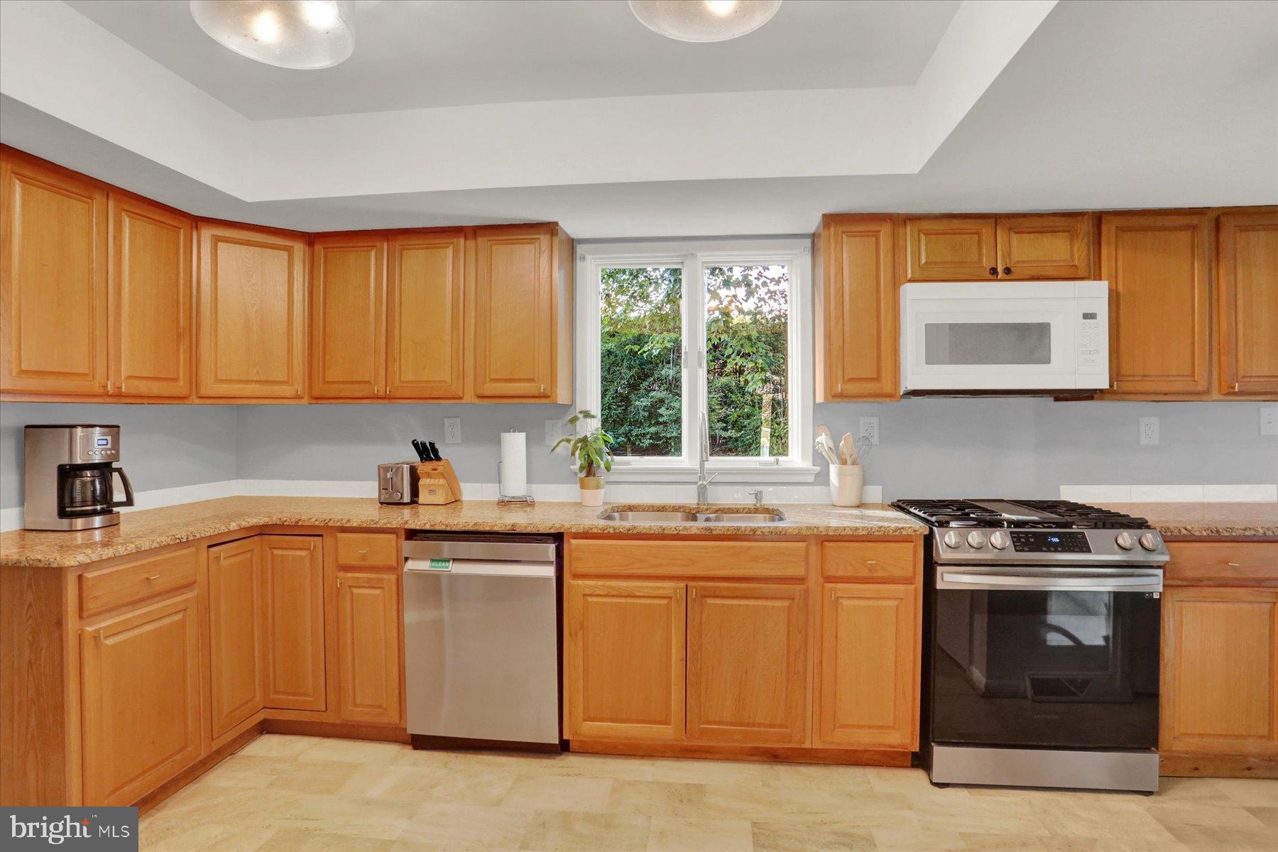 PINEBROOK - Residential