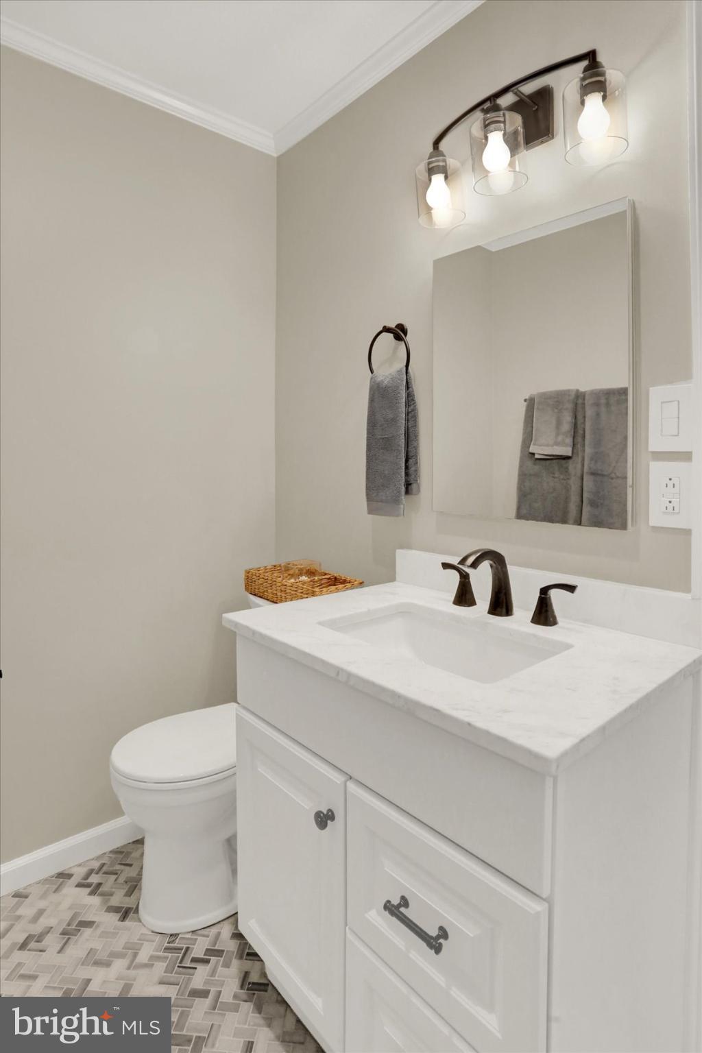 PINEBROOK - Residential