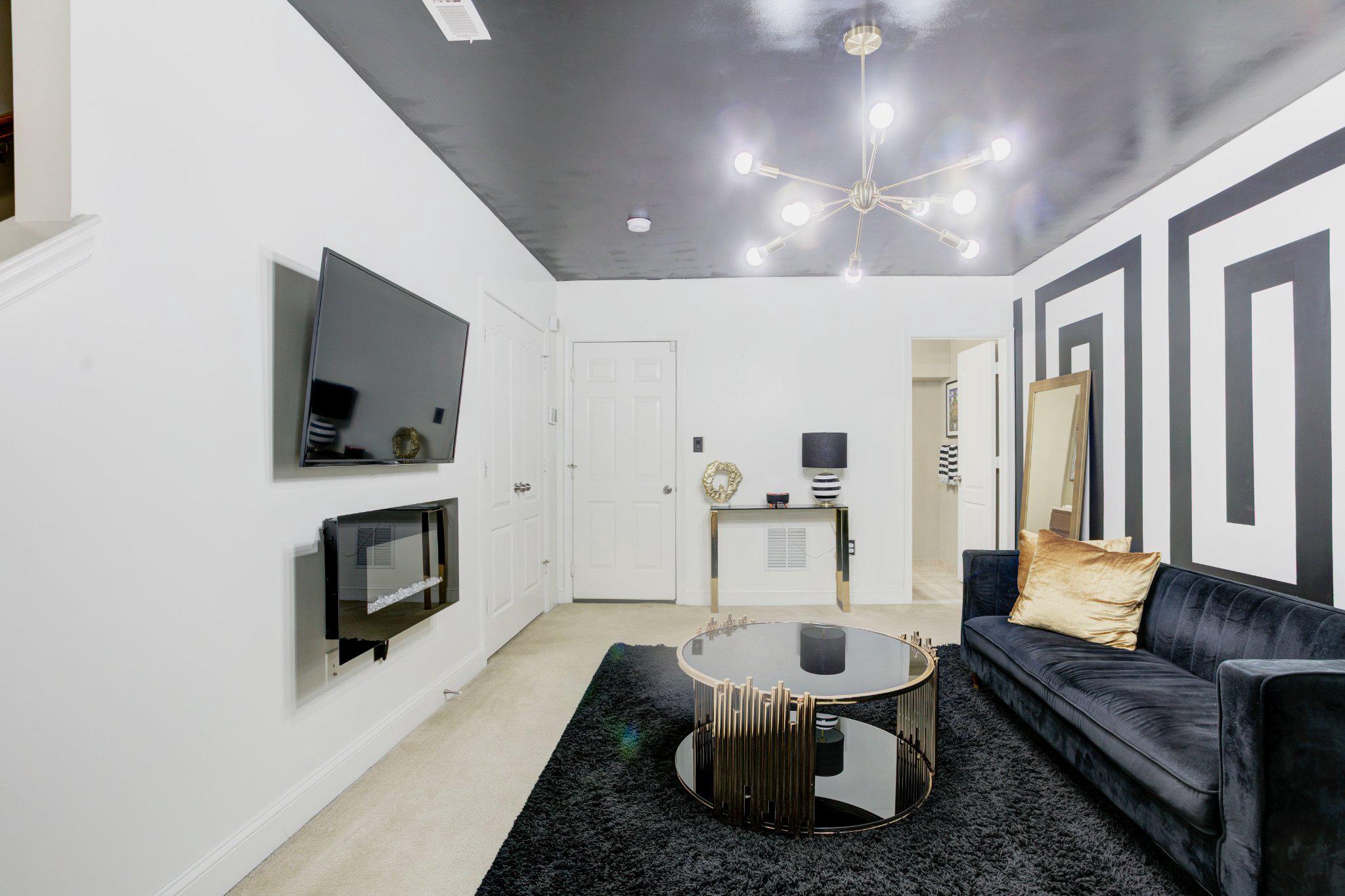 POTOMAC HIGHLANDS - Residential