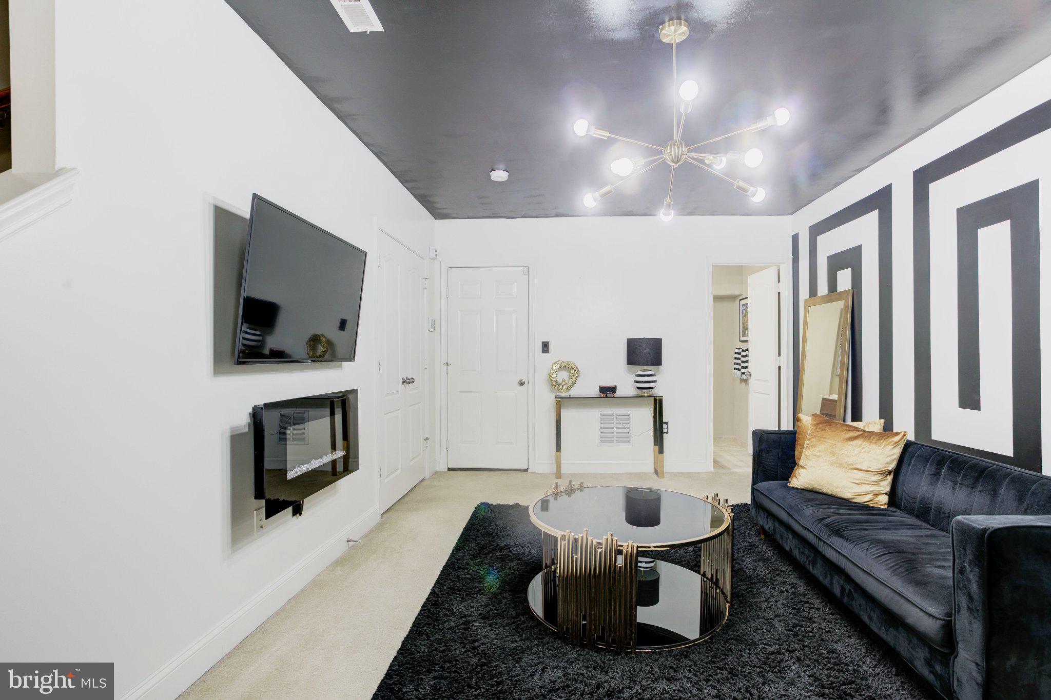 4304 POTOMAC HIGHLANDS CIRCLE 42