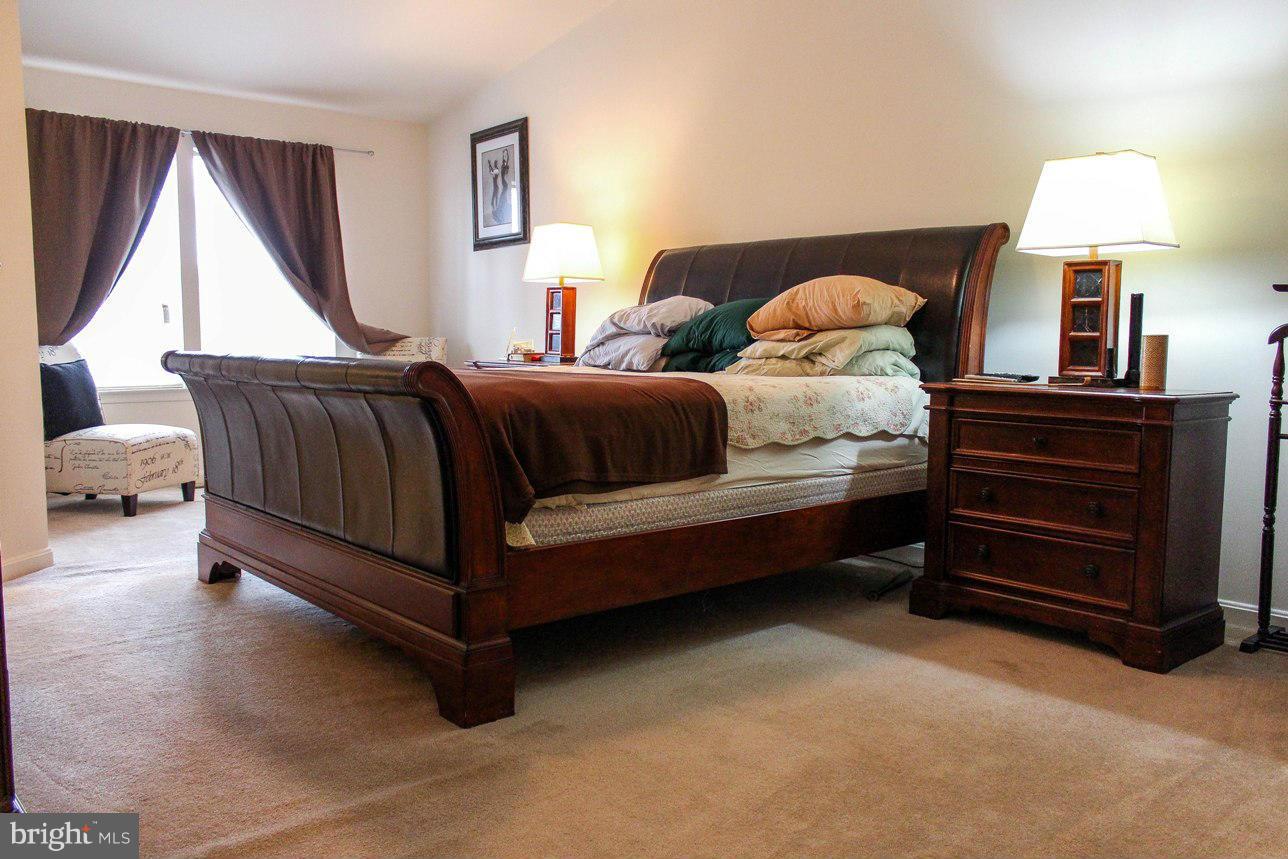 MAZEL - Residential Lease