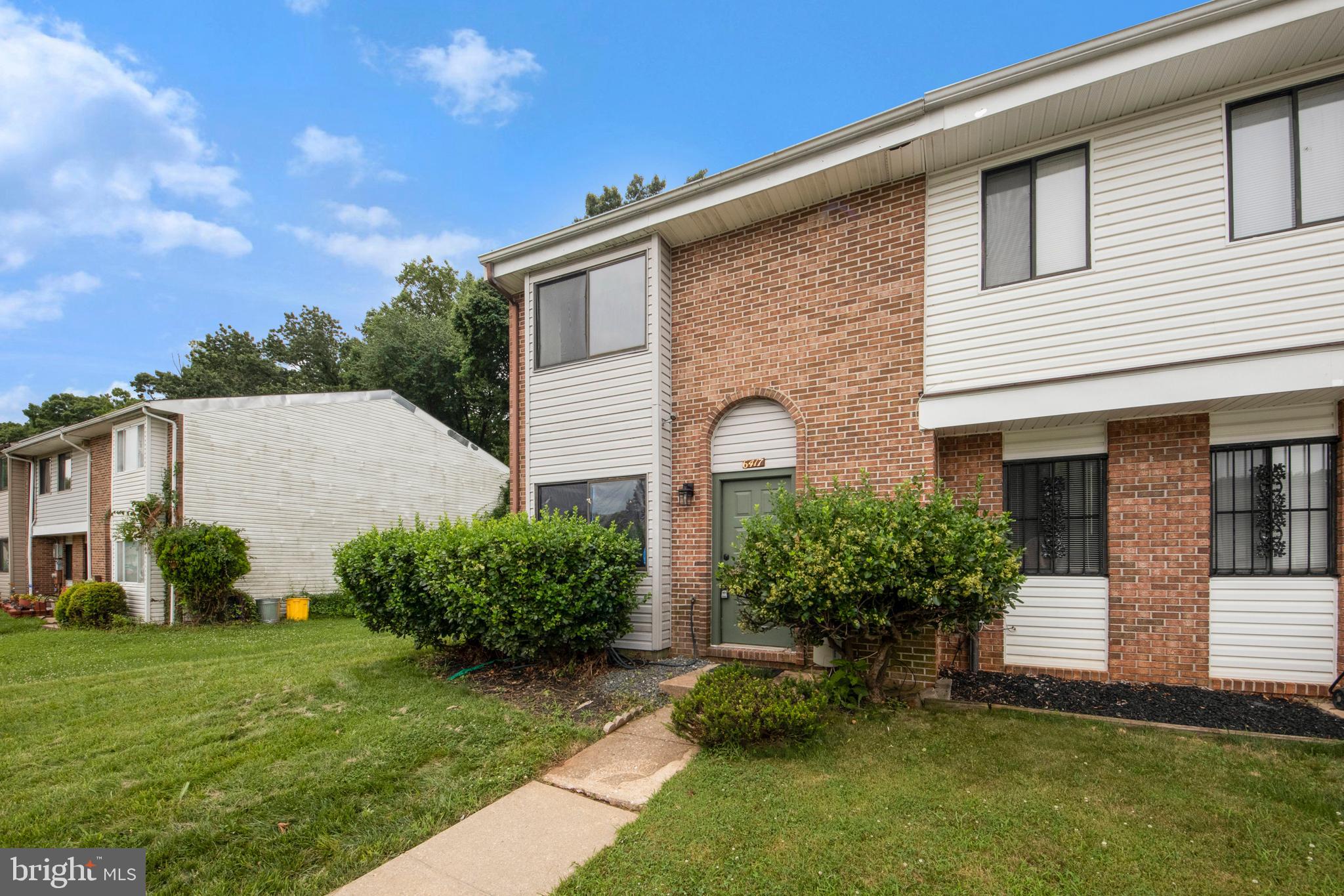 DEERFIELD - Residential Lease