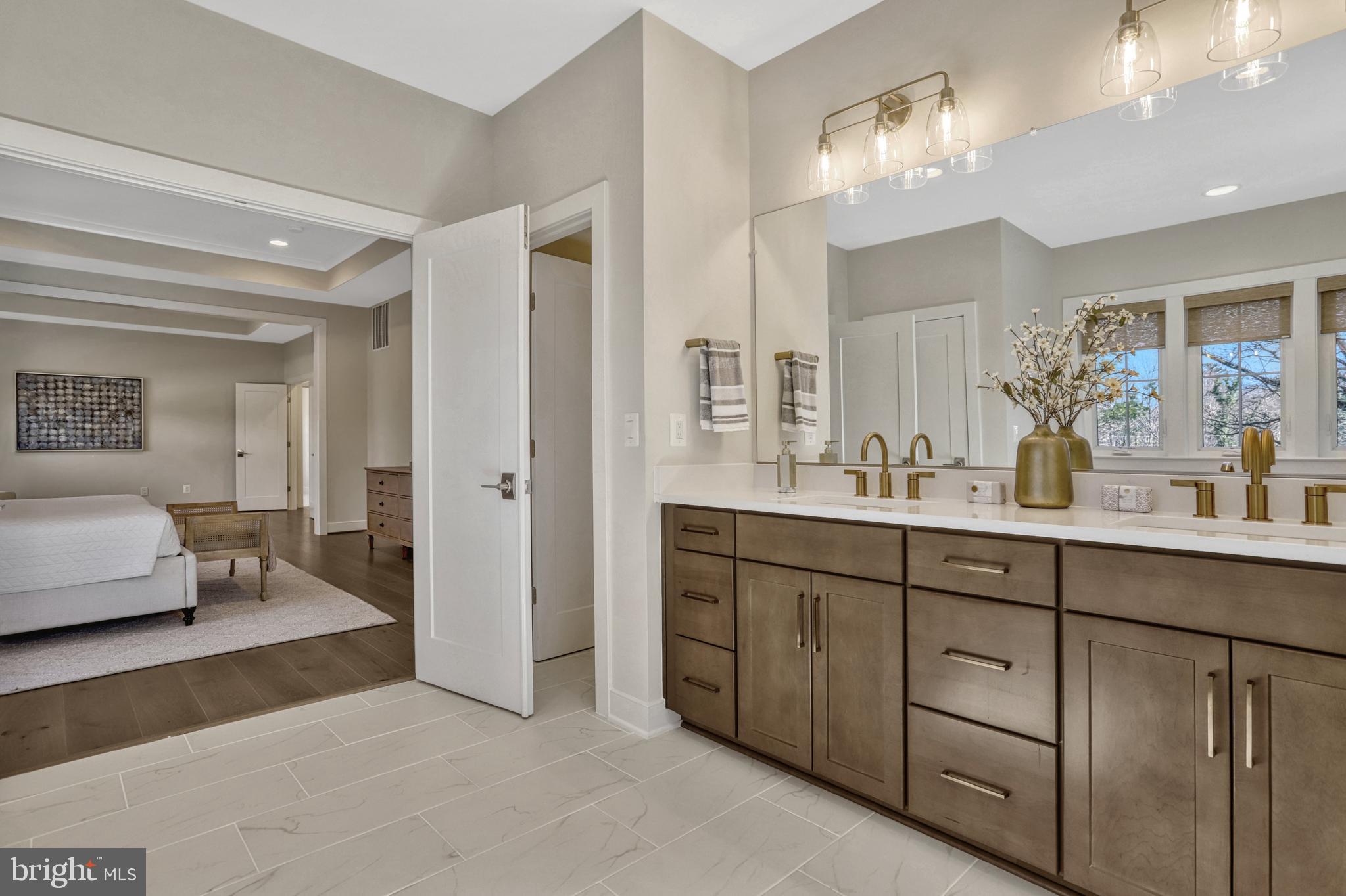 SOUTHAMPTON - Residential