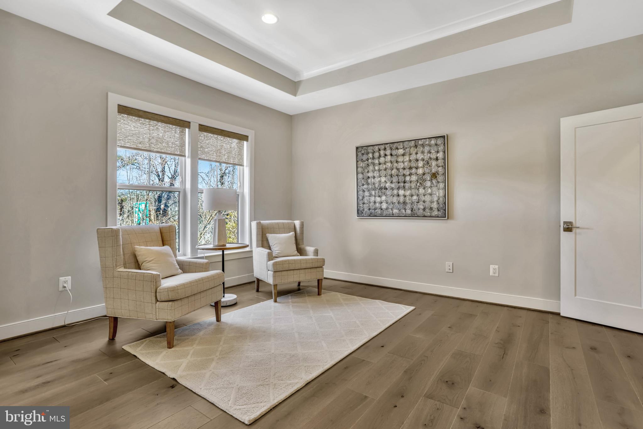 SOUTHAMPTON - Residential