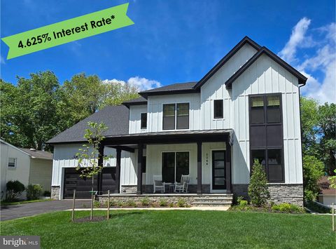 2044 GREENWICH STREET FALLS CHURCH VA 22043