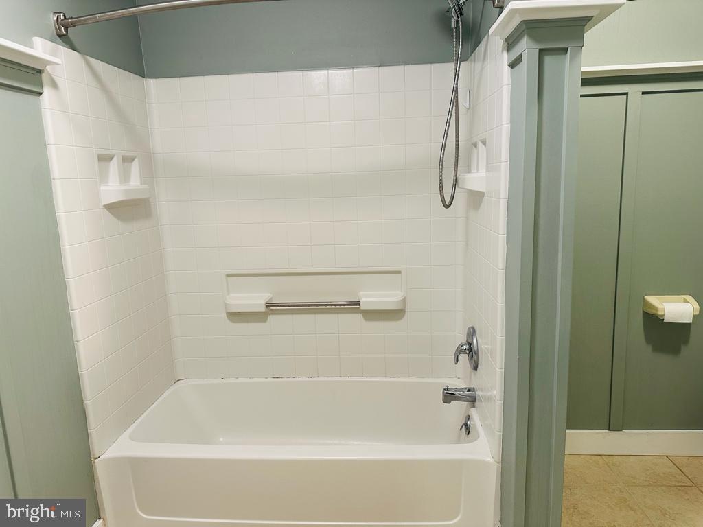 DARLINGTON WOODS - Residential