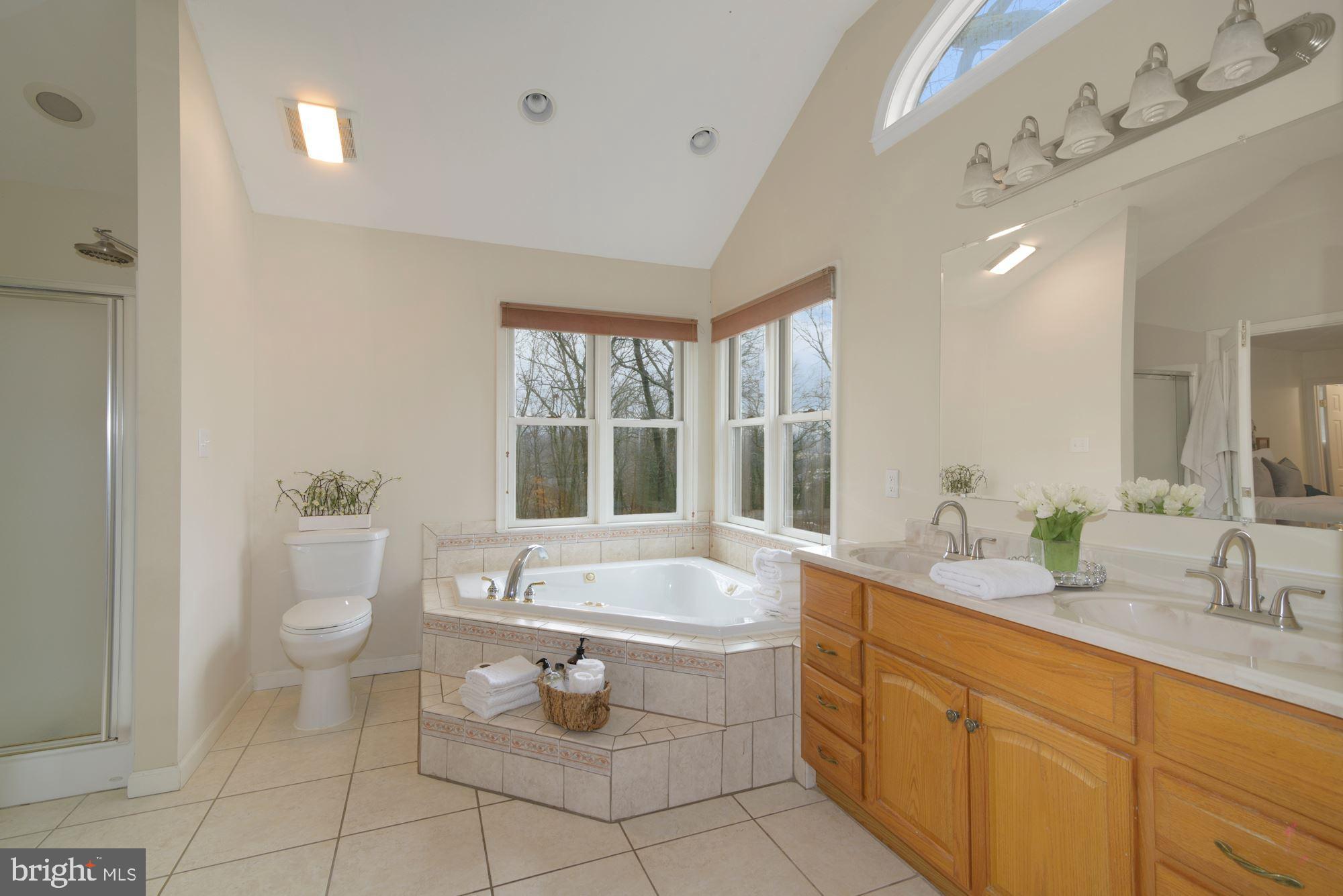 POCA BELLA FARM - Residential