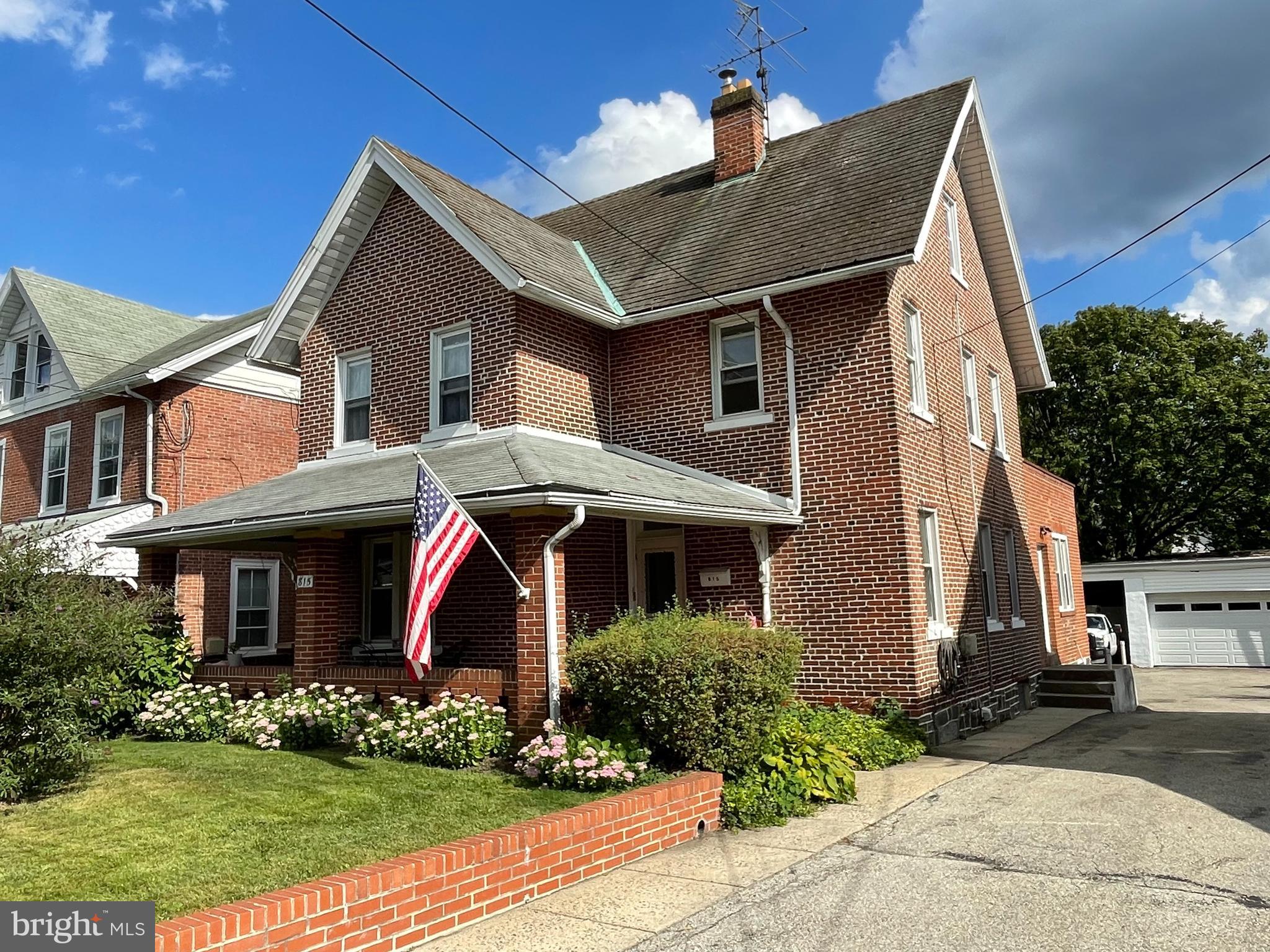 Welcome to 815 Penn Street, nestled in the desirable town of Bryn Mawr.
This charming duplex offered a rare opportunity in a truly fabulous location.
Each of the (2) unit’s features 2 bedrooms and 1 full bath, both with washers & dryers.
As you approach the house, you are greeted by a serene front porch. The property also has an abundance of parking.
Conveniently located just blocks from Bryn Mawr Station on the Paoli/ Thorndale Line also, within walking distance to Bryn Mawr Hospital as well as the shopping district.
This property is made available through Saucon Valley Auction Company. Seller is entertaining terrific offers prior to the auction date being finalized. Check with your agent for more details.