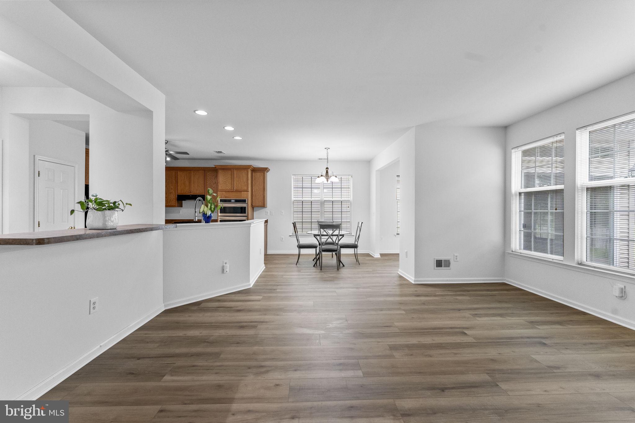 4 BRAKEMAN COURT