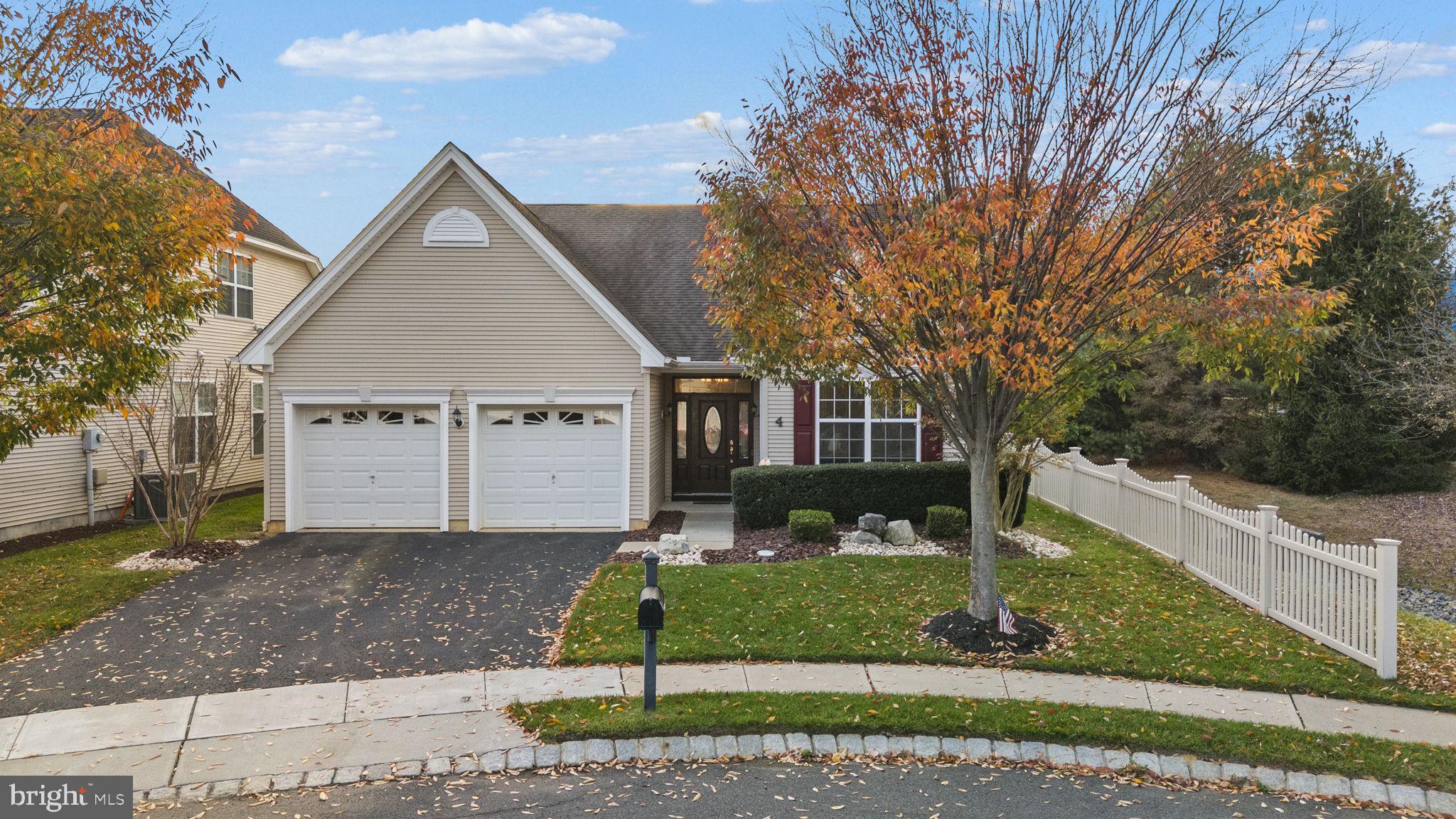 4 BRAKEMAN COURT