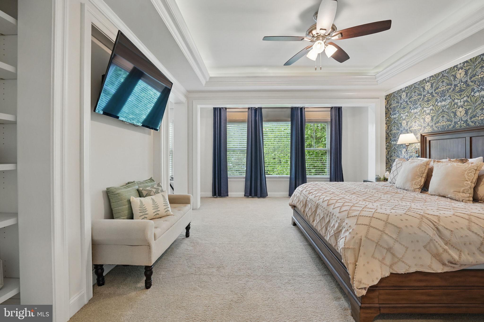 VIENNA WOODS - Residential