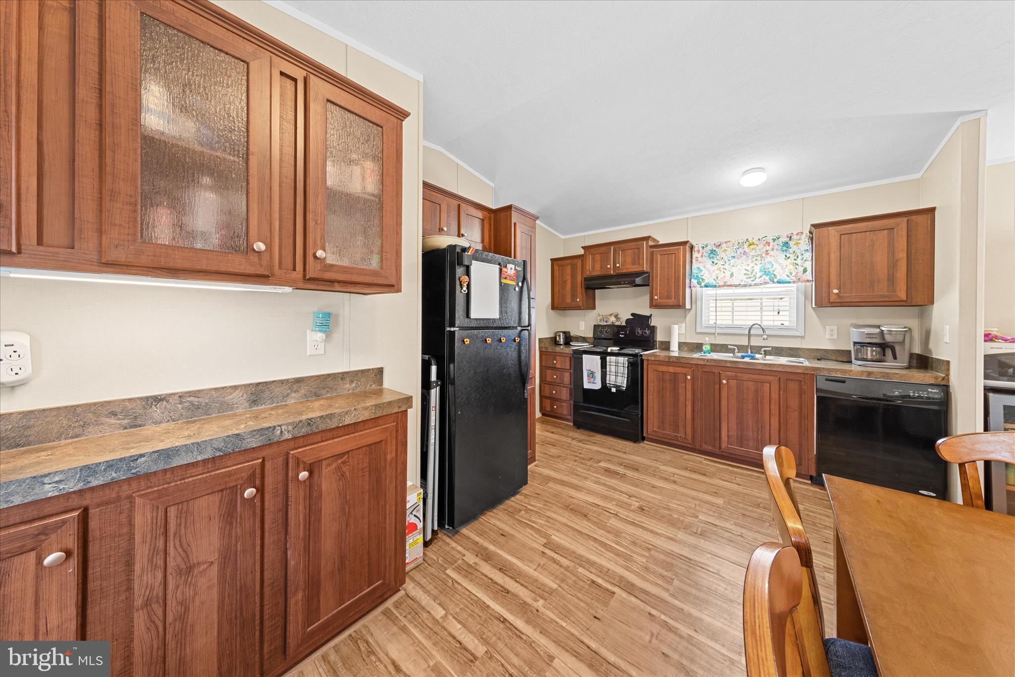 ANGOLA BEACH - Residential