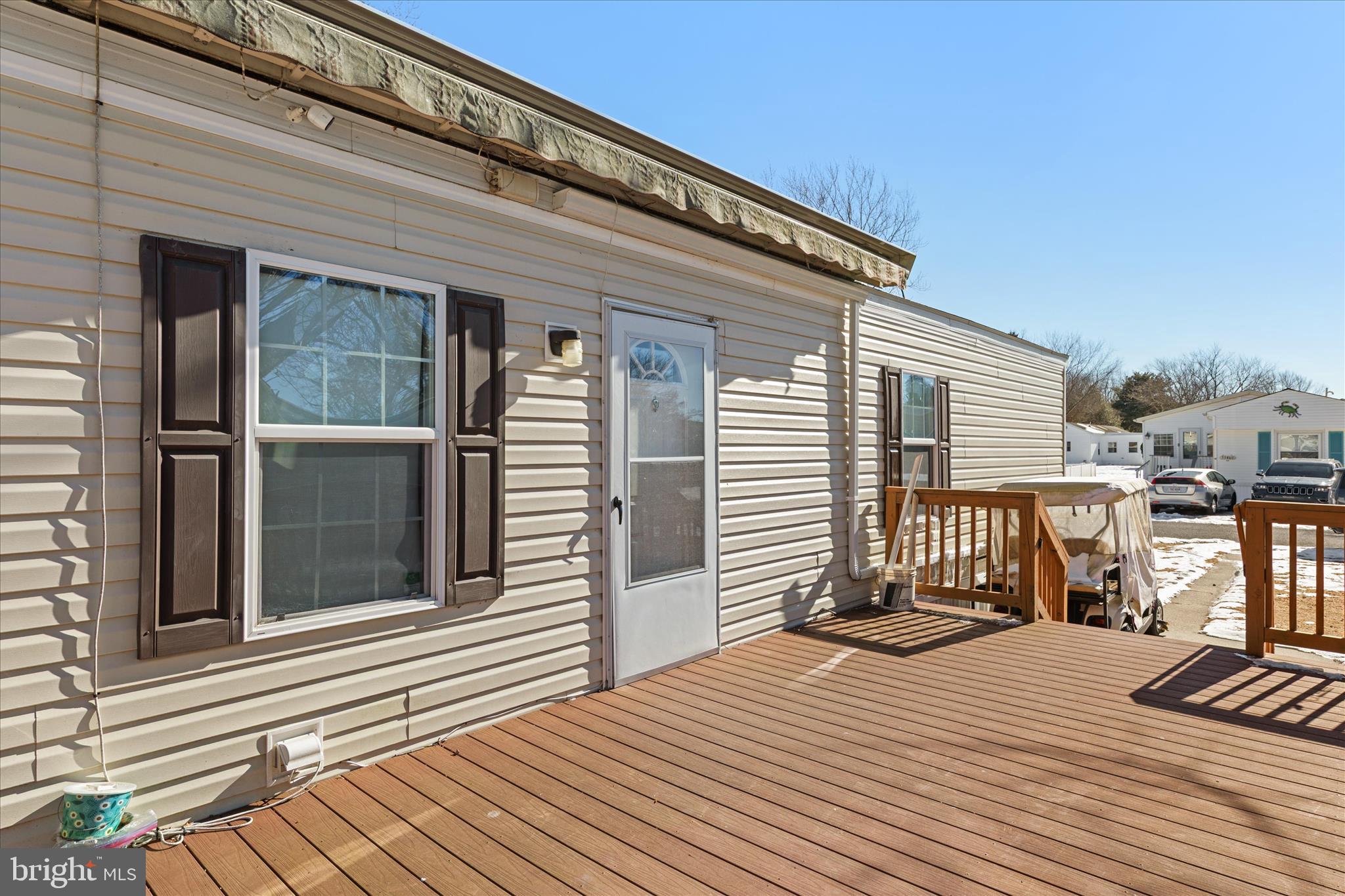 ANGOLA BEACH - Residential