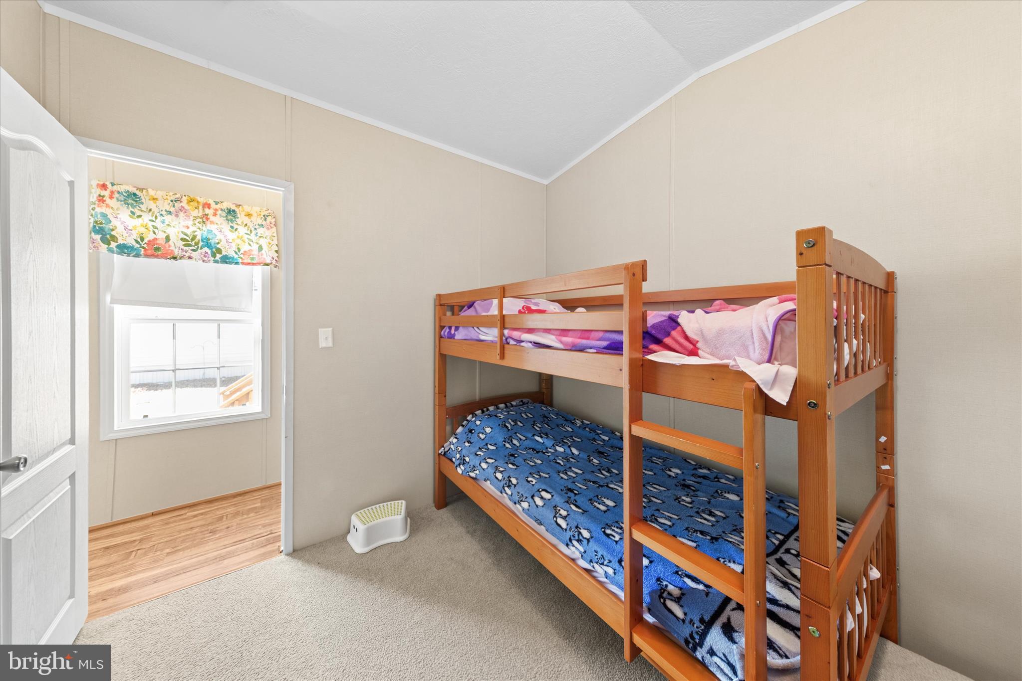 ANGOLA BEACH - Residential