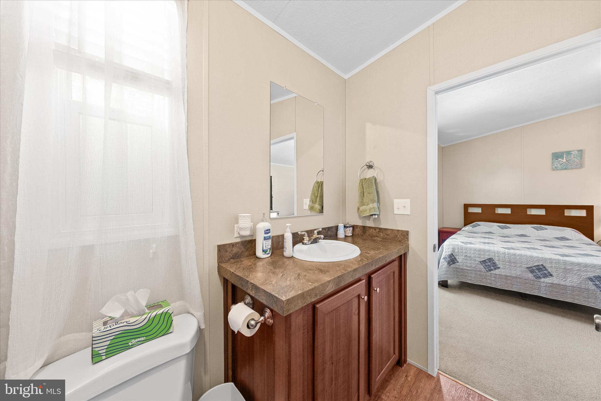 ANGOLA BEACH - Residential