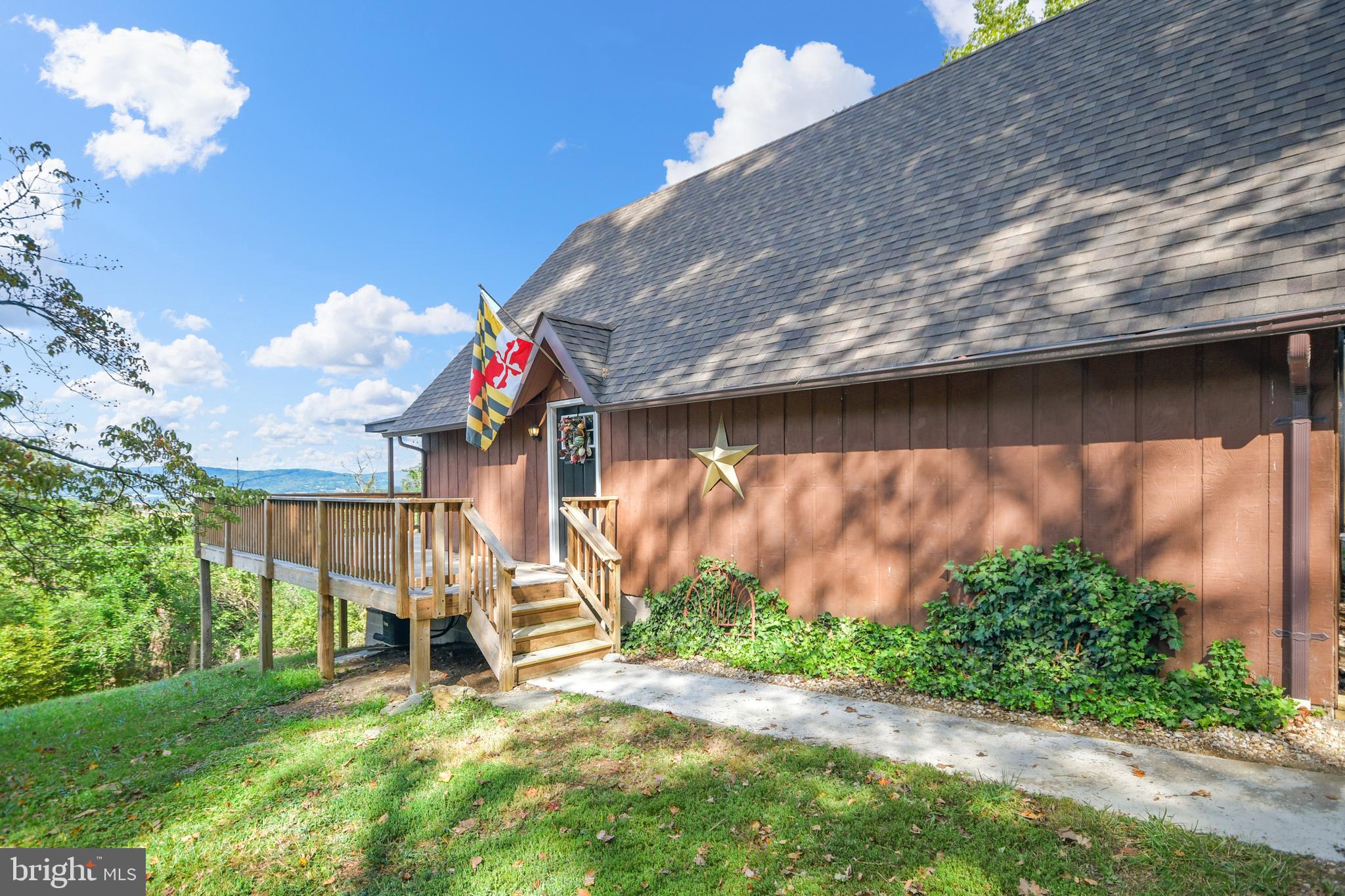 MYERSVILLE - Residential