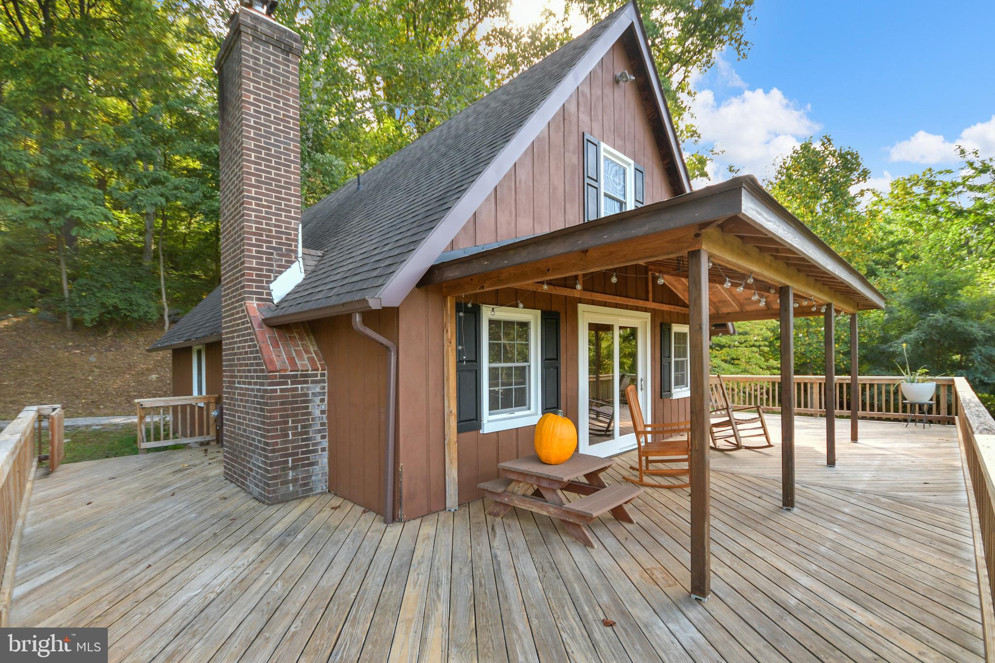 MYERSVILLE - Residential