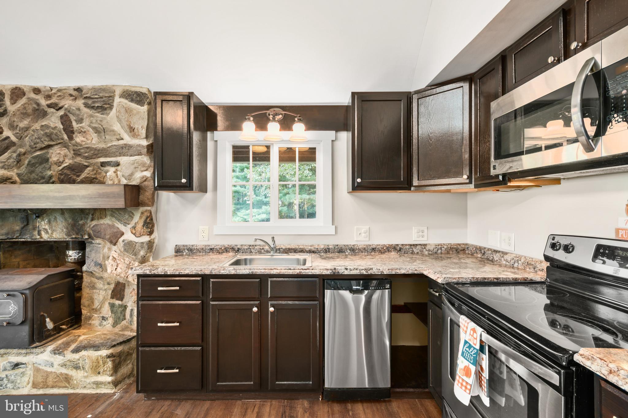 MYERSVILLE - Residential