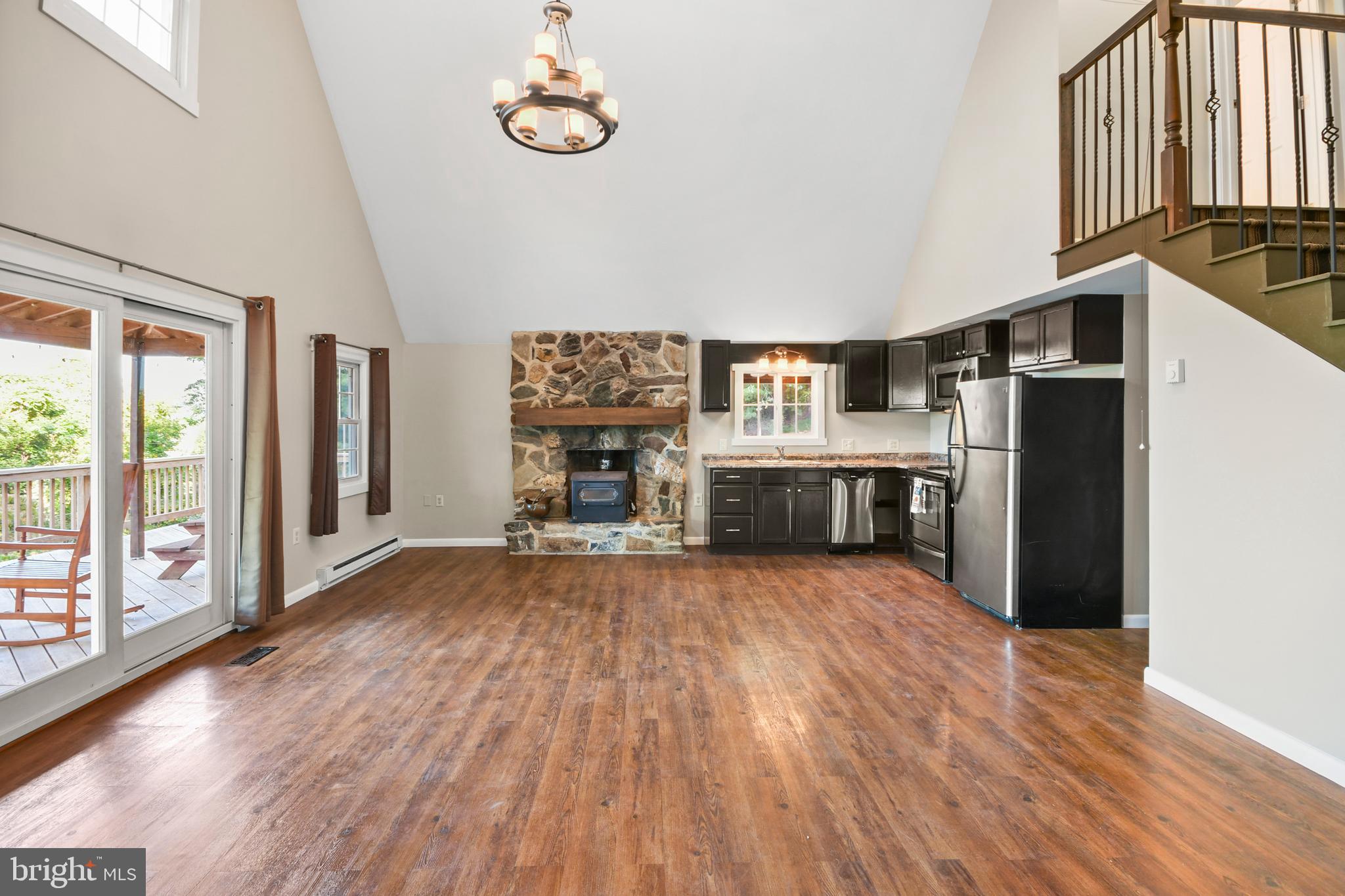 MYERSVILLE - Residential